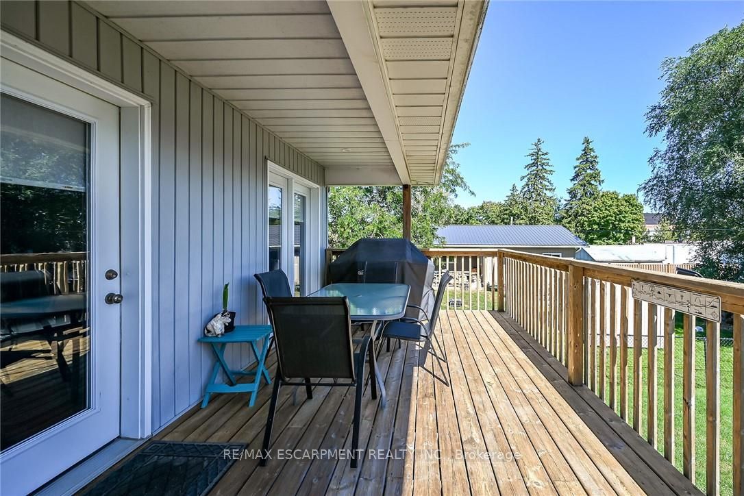 16 Church Street Property Photo 37