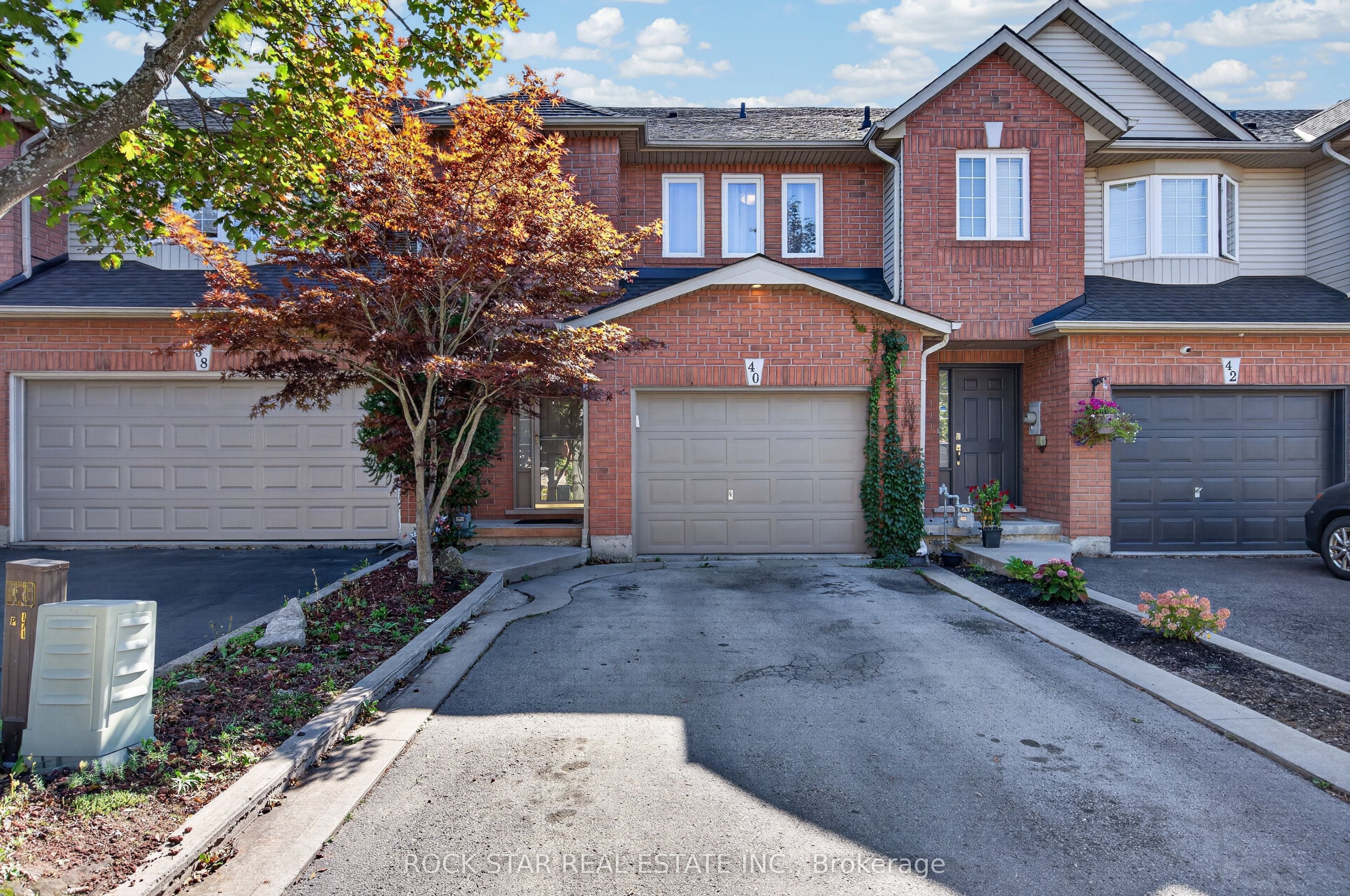40 Fairhaven Drive Property Photo 2
