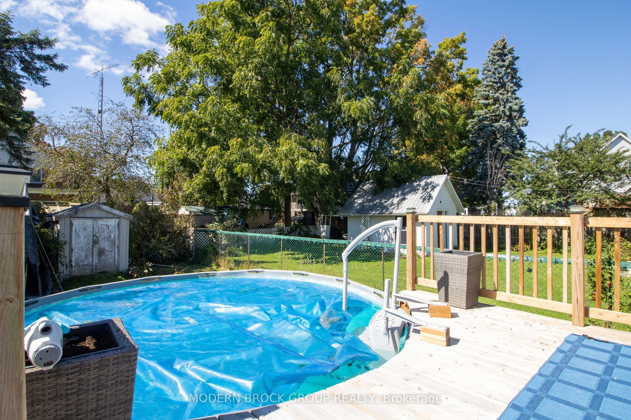 614 East Street Property Photo 26