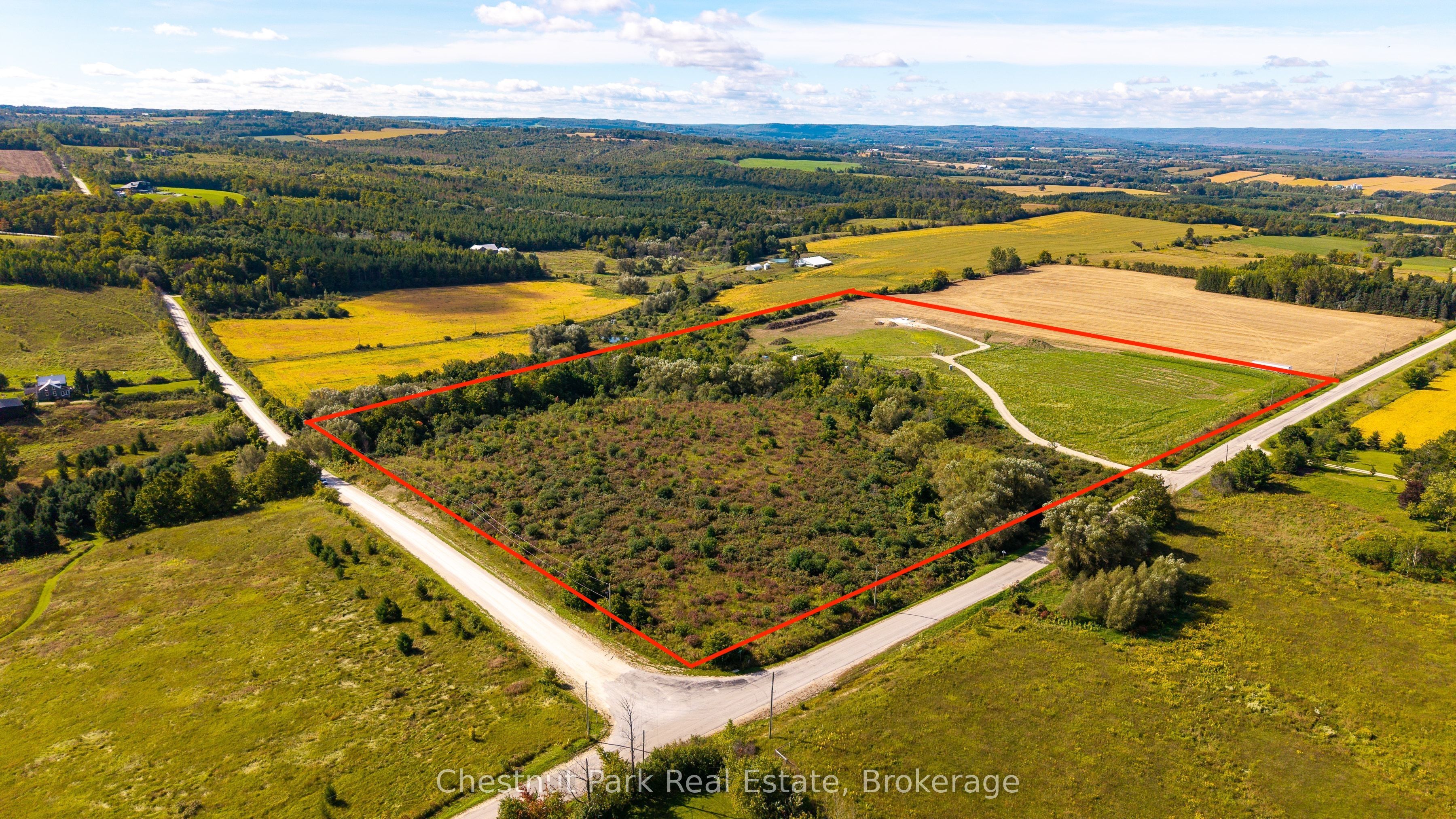 728534 21st Side Road Property Photo 10