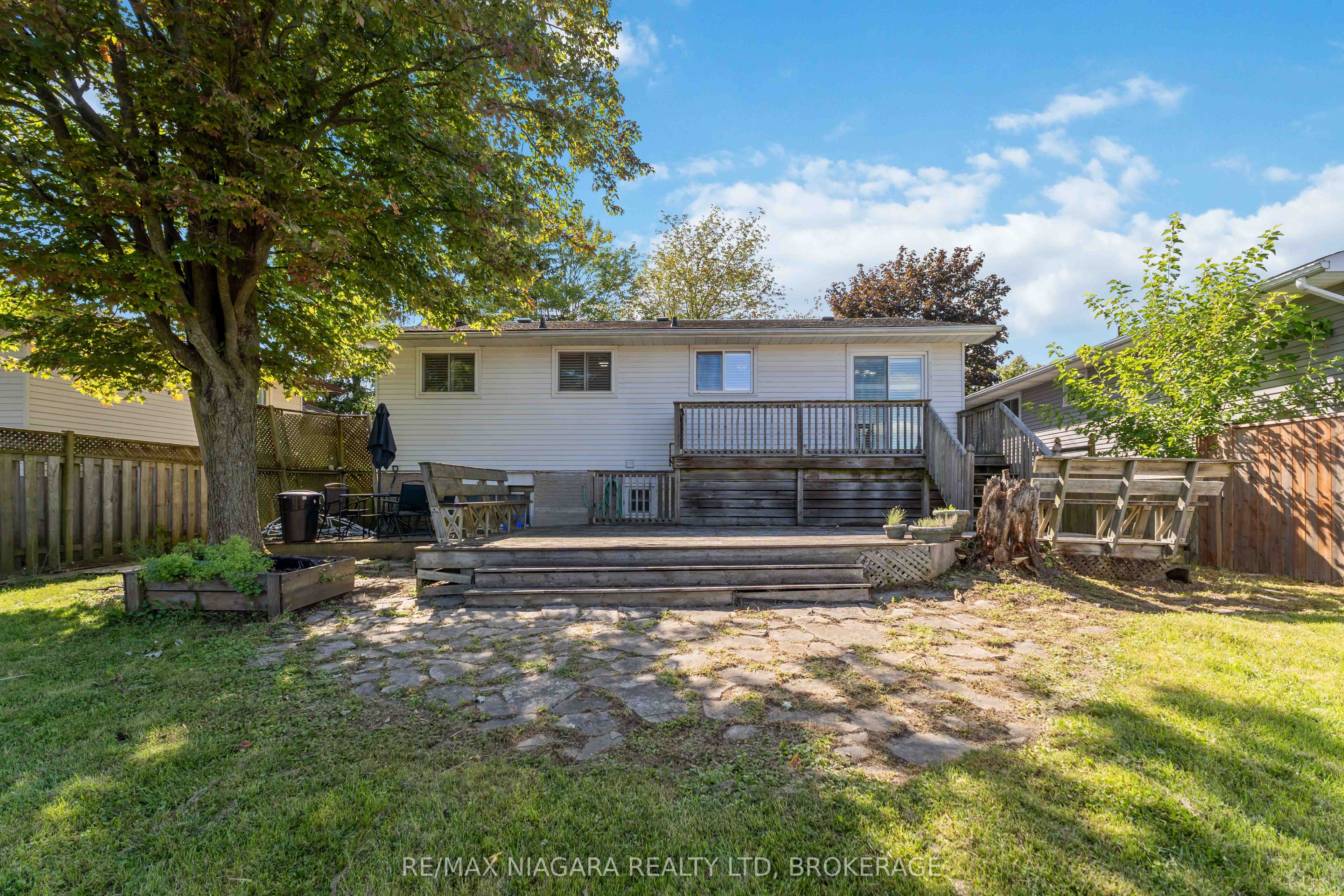 60 Brant Avenue Property Photo 20