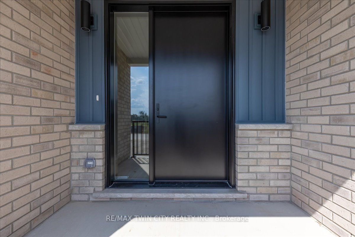 98 Kenton Street Property Photo 7