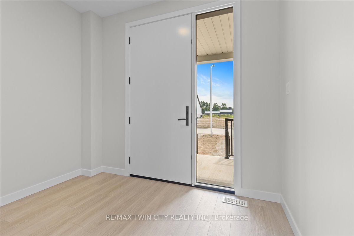 98 Kenton Street Property Photo 8