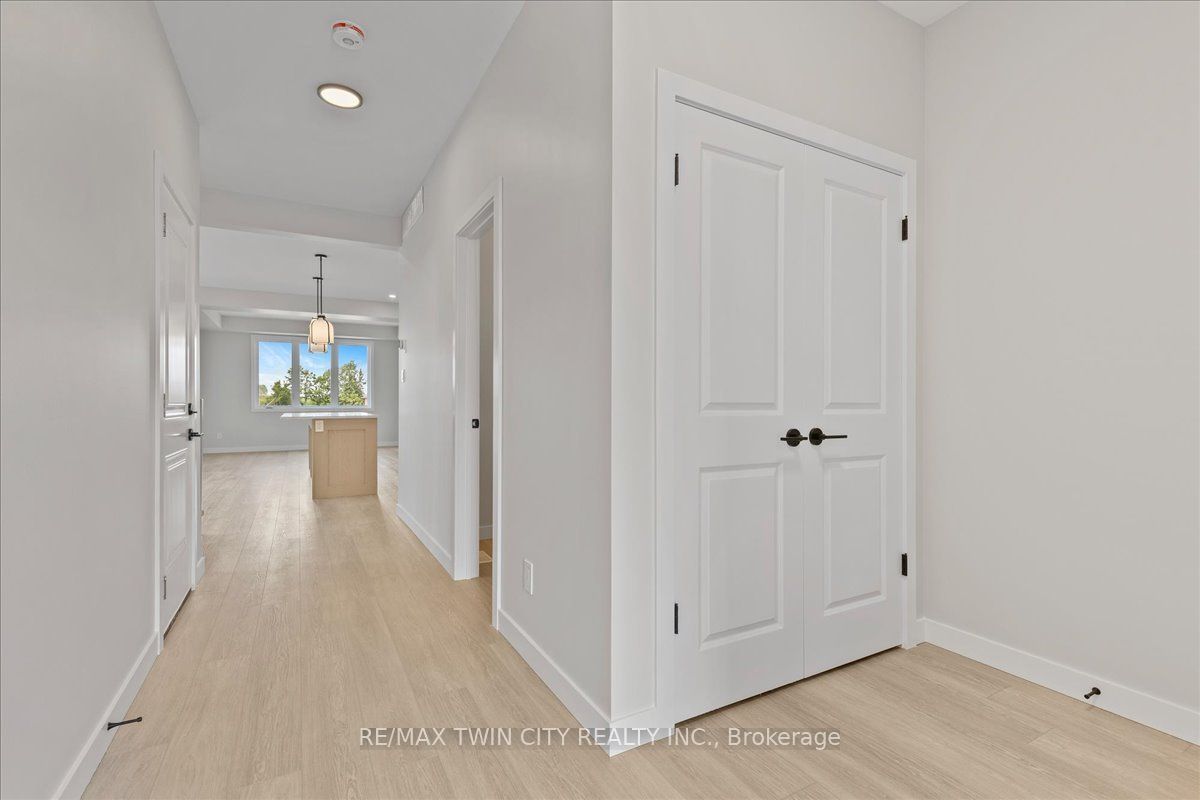 98 Kenton Street Property Photo 9