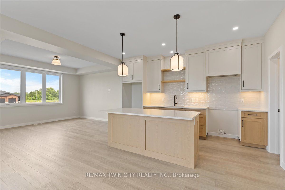 98 Kenton Street Property Photo 13