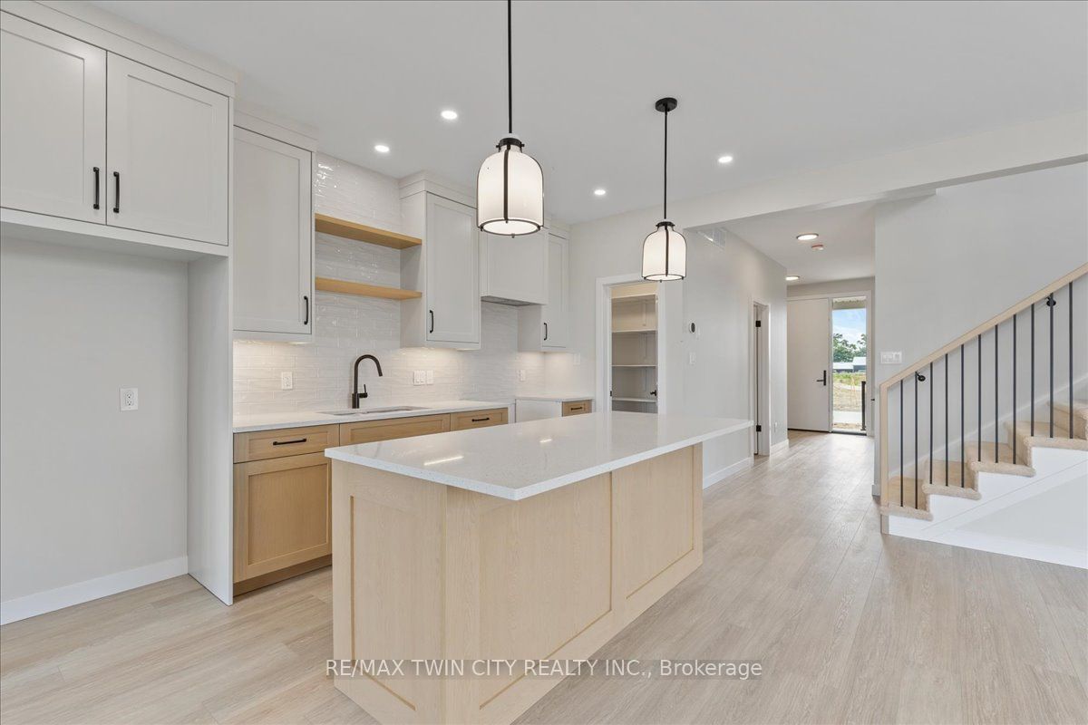 98 Kenton Street Property Photo 17