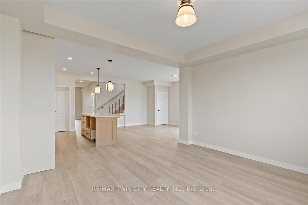 98 Kenton Street Property Photo 23