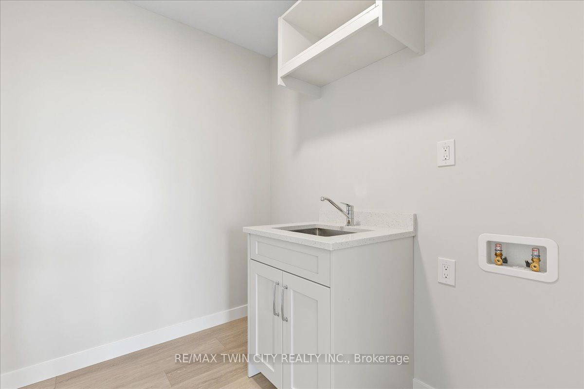 98 Kenton Street Property Photo 34