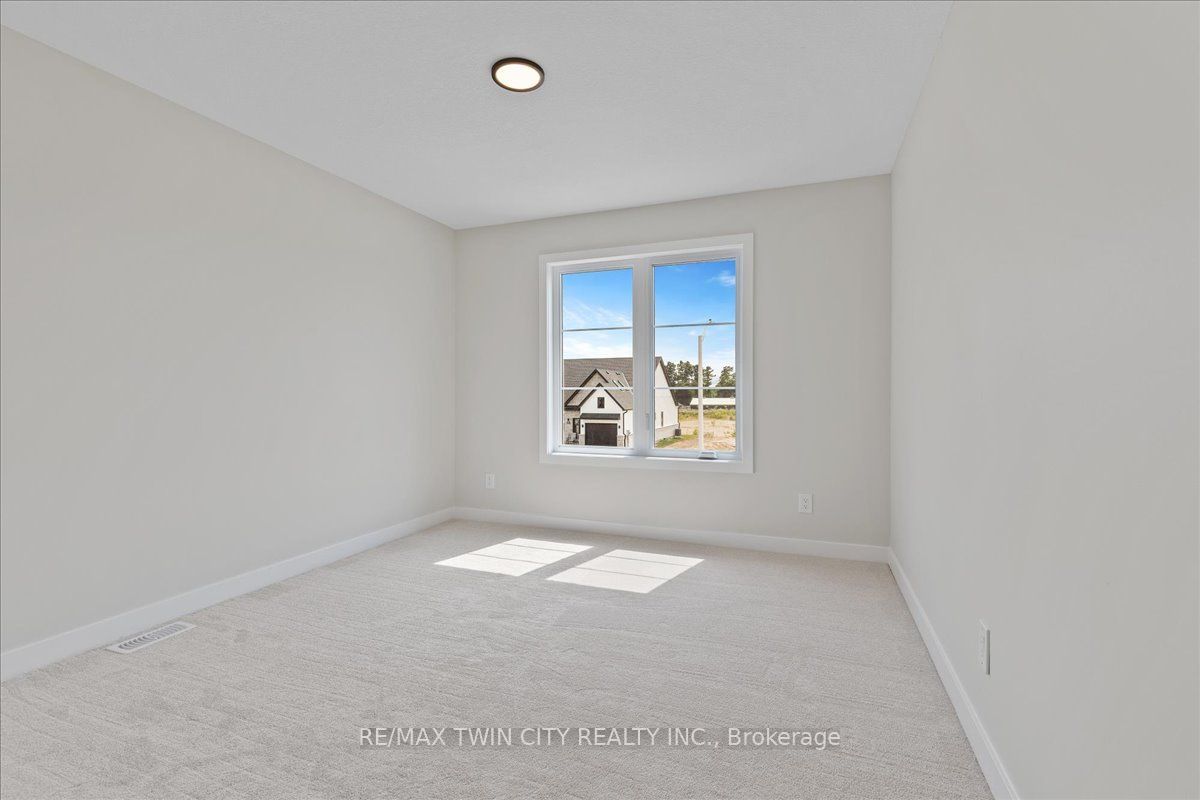98 Kenton Street Property Photo 37
