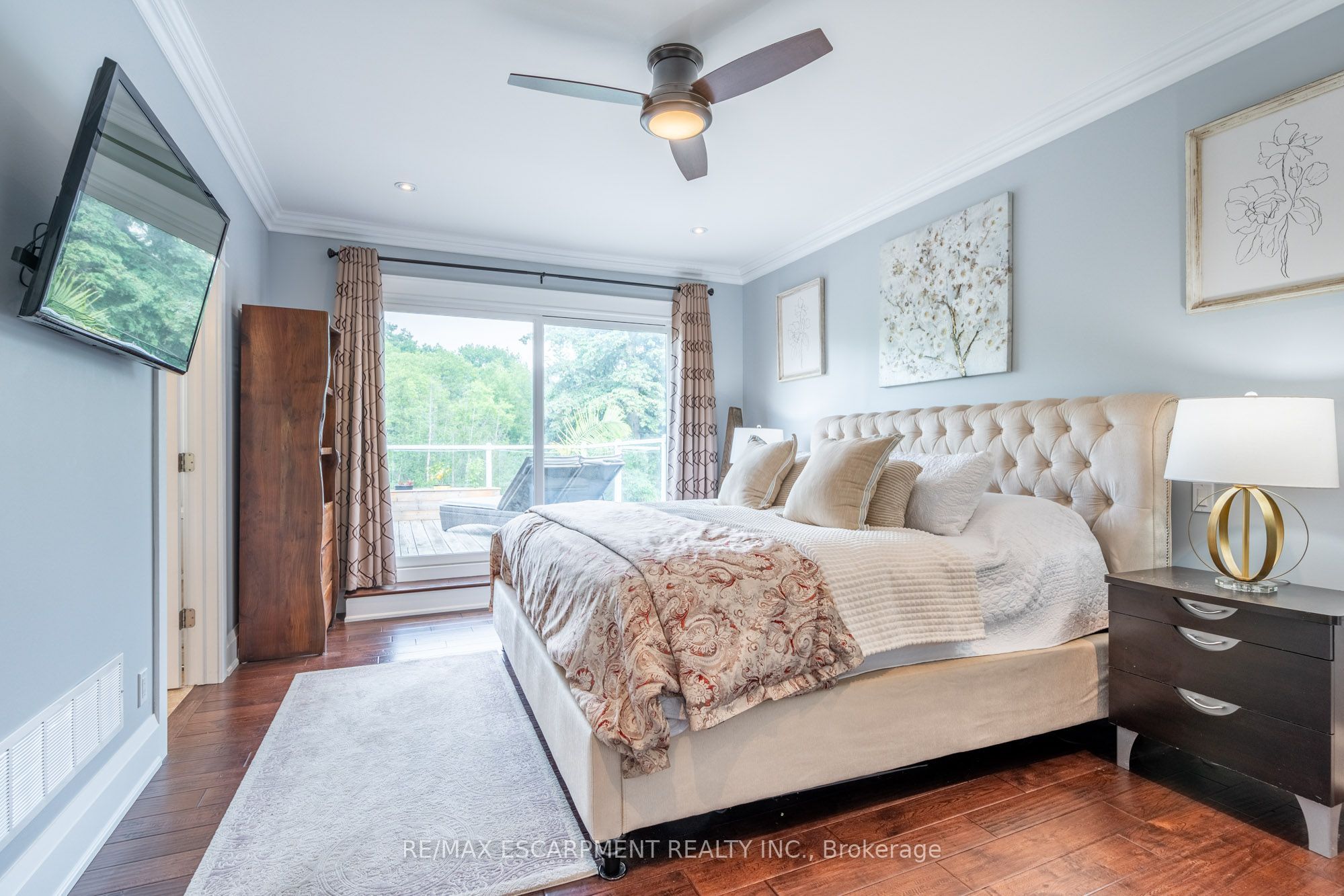 381 Woodworth Court Property Photo 19