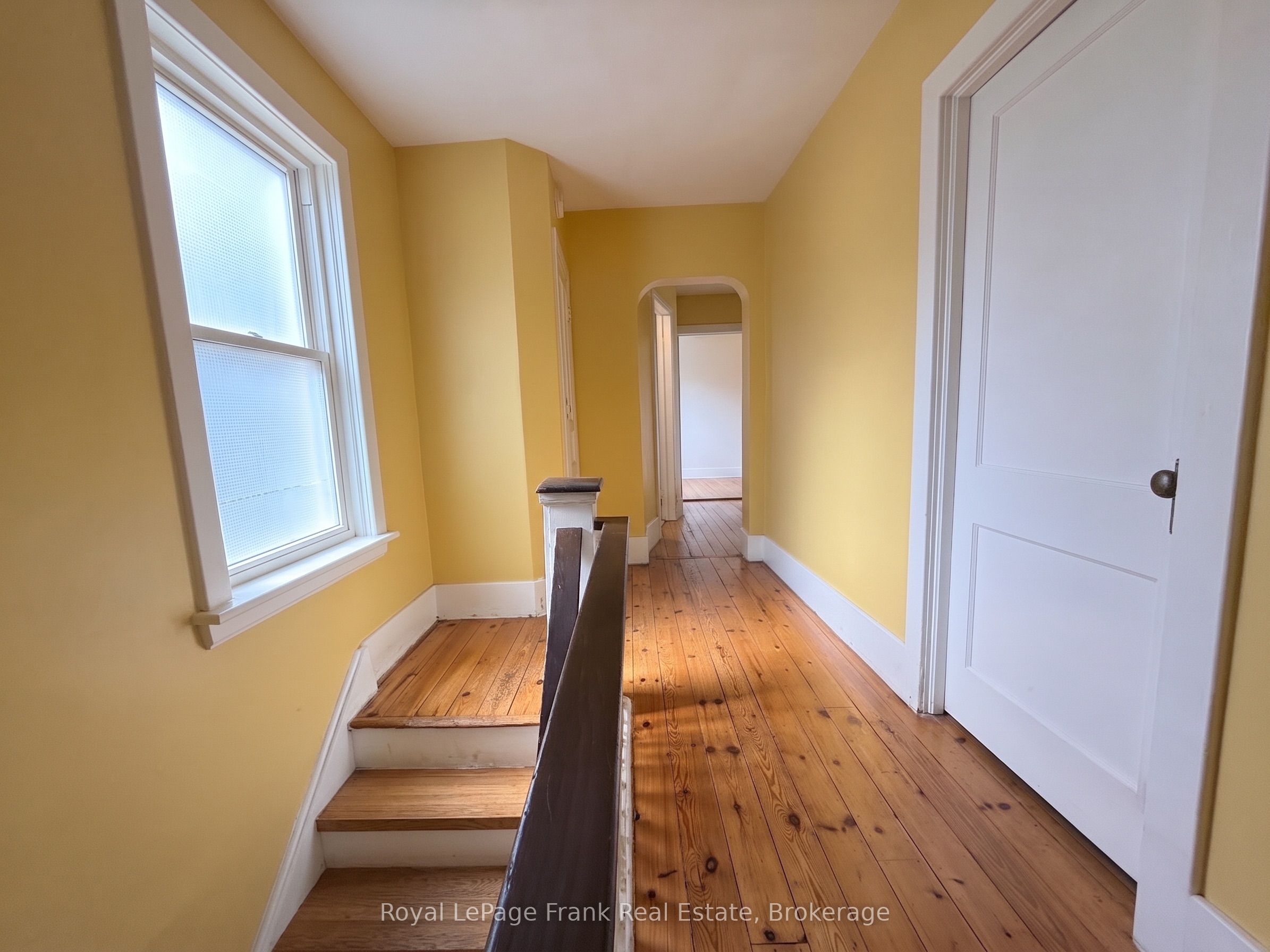 672 Romaine Street Property Photo 13