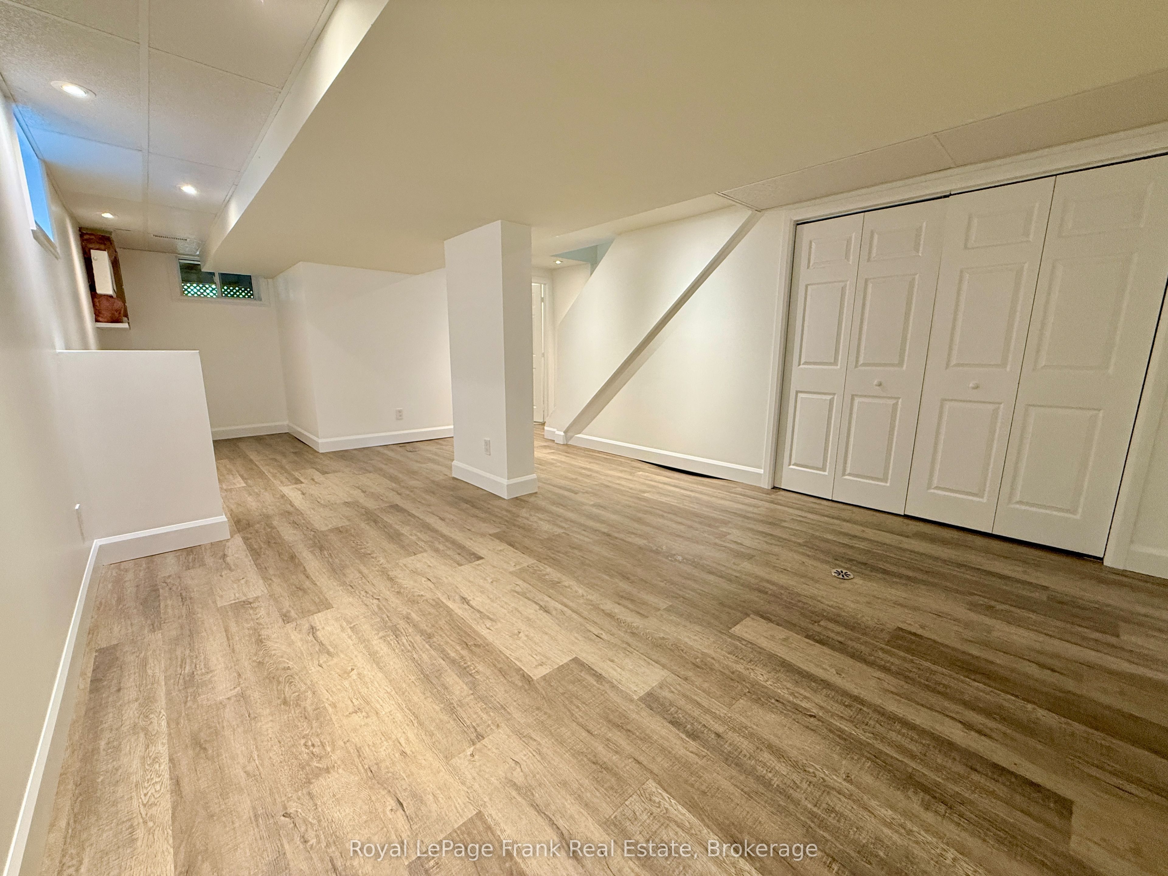 672 Romaine Street Property Photo 28