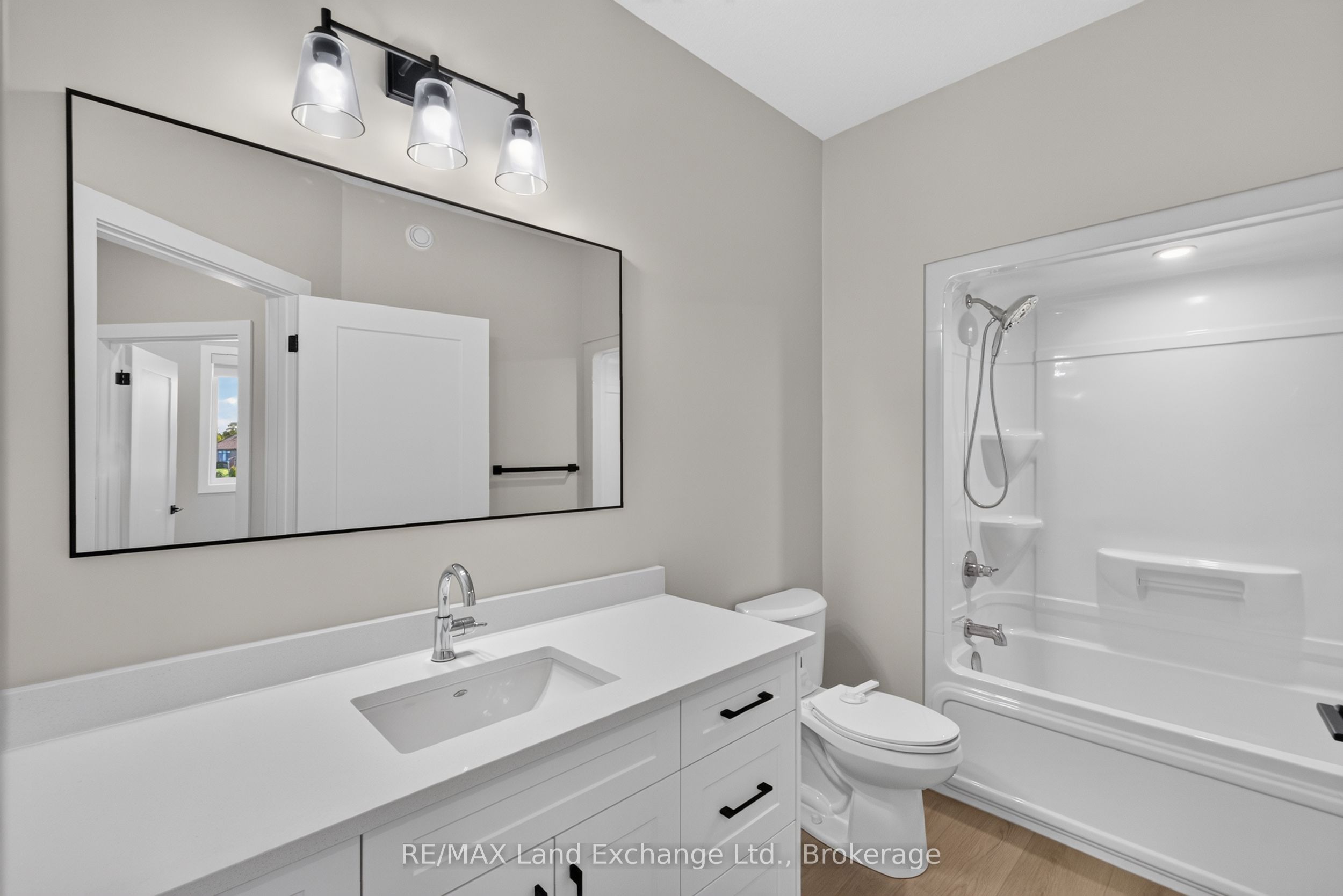 48 Mctavish Crescent Property Photo 19