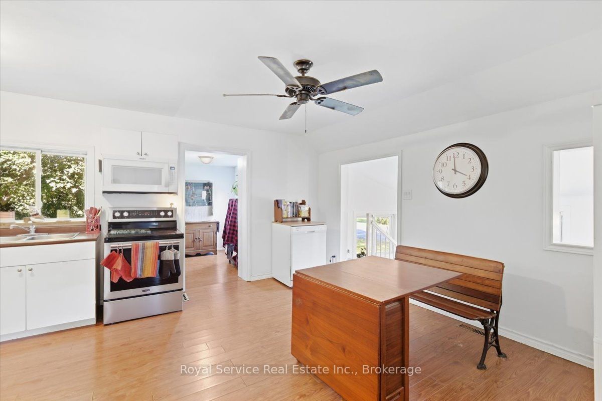 162 Paudash Street Property Photo 7