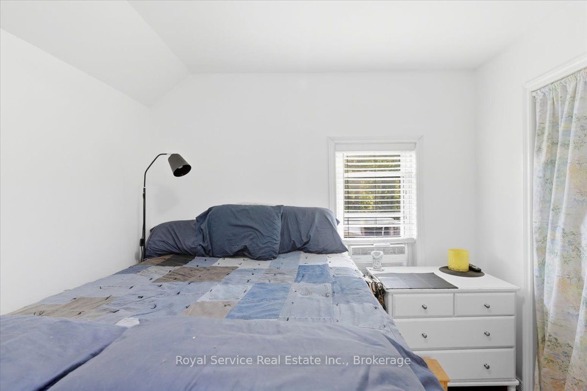162 Paudash Street Property Photo 14