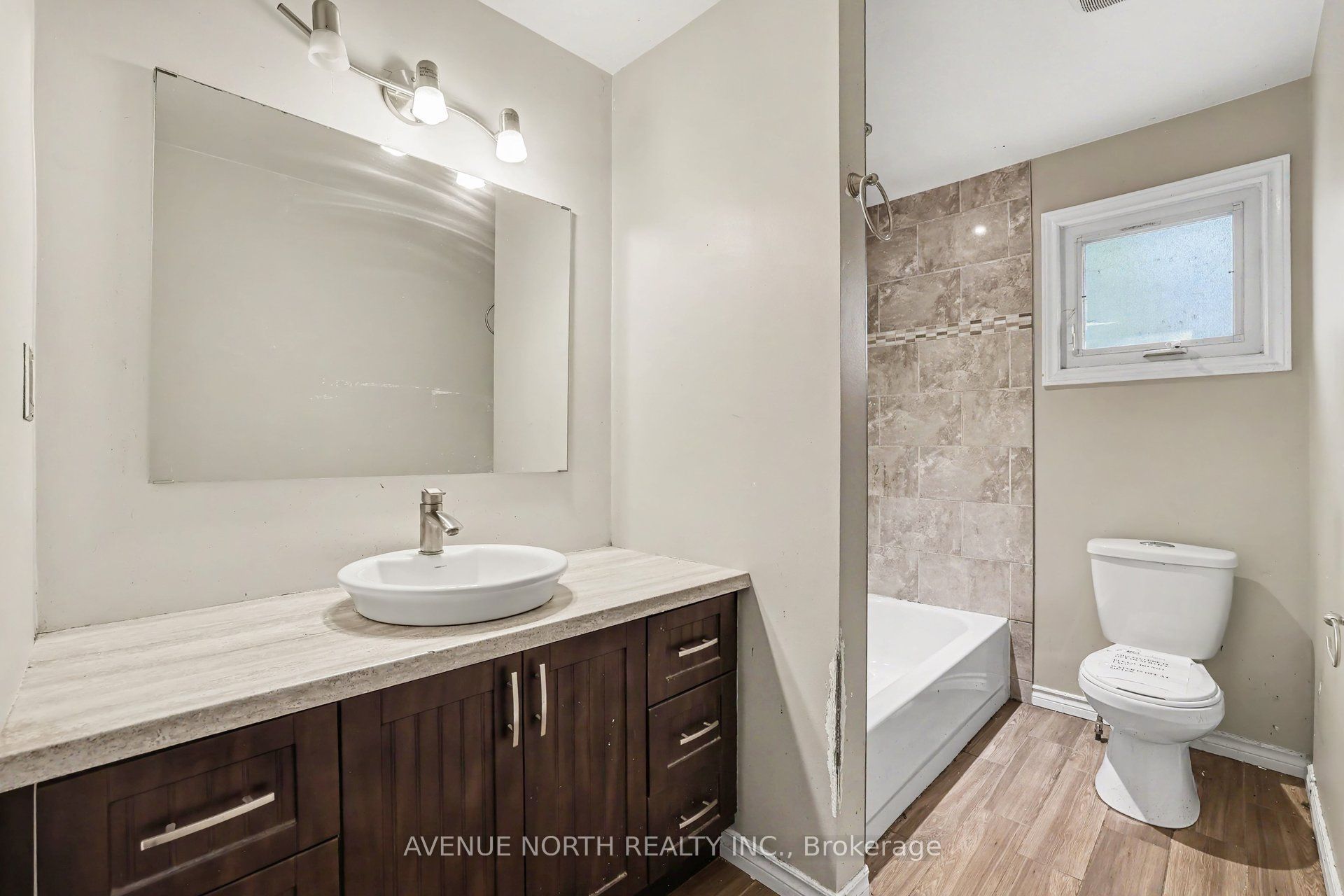 68 Downsview Crescent Property Photo 18