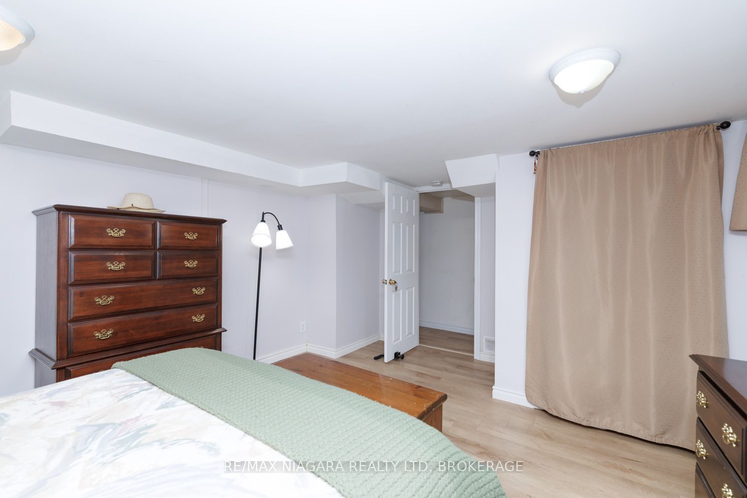 6424 Corwin Crescent Property Photo 30