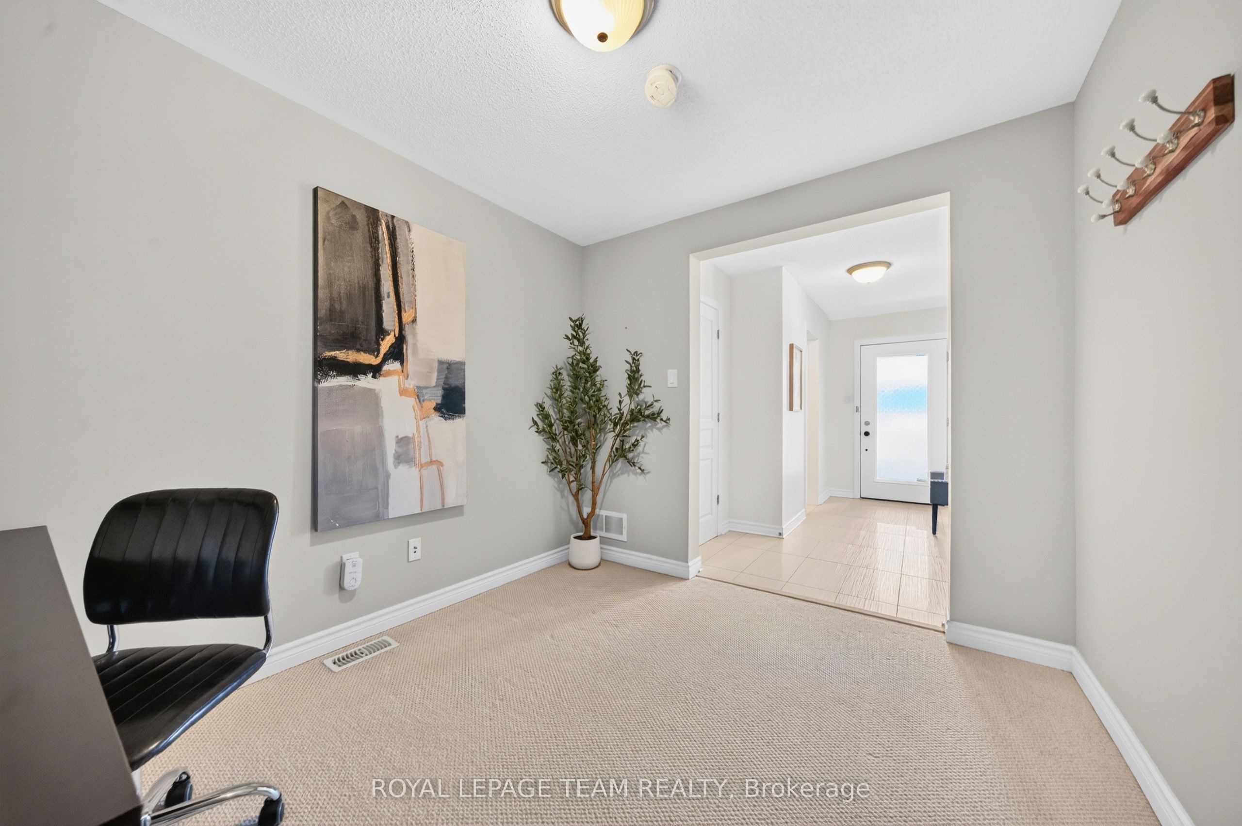 246 Leather Leaf Terrace Property Photo 9