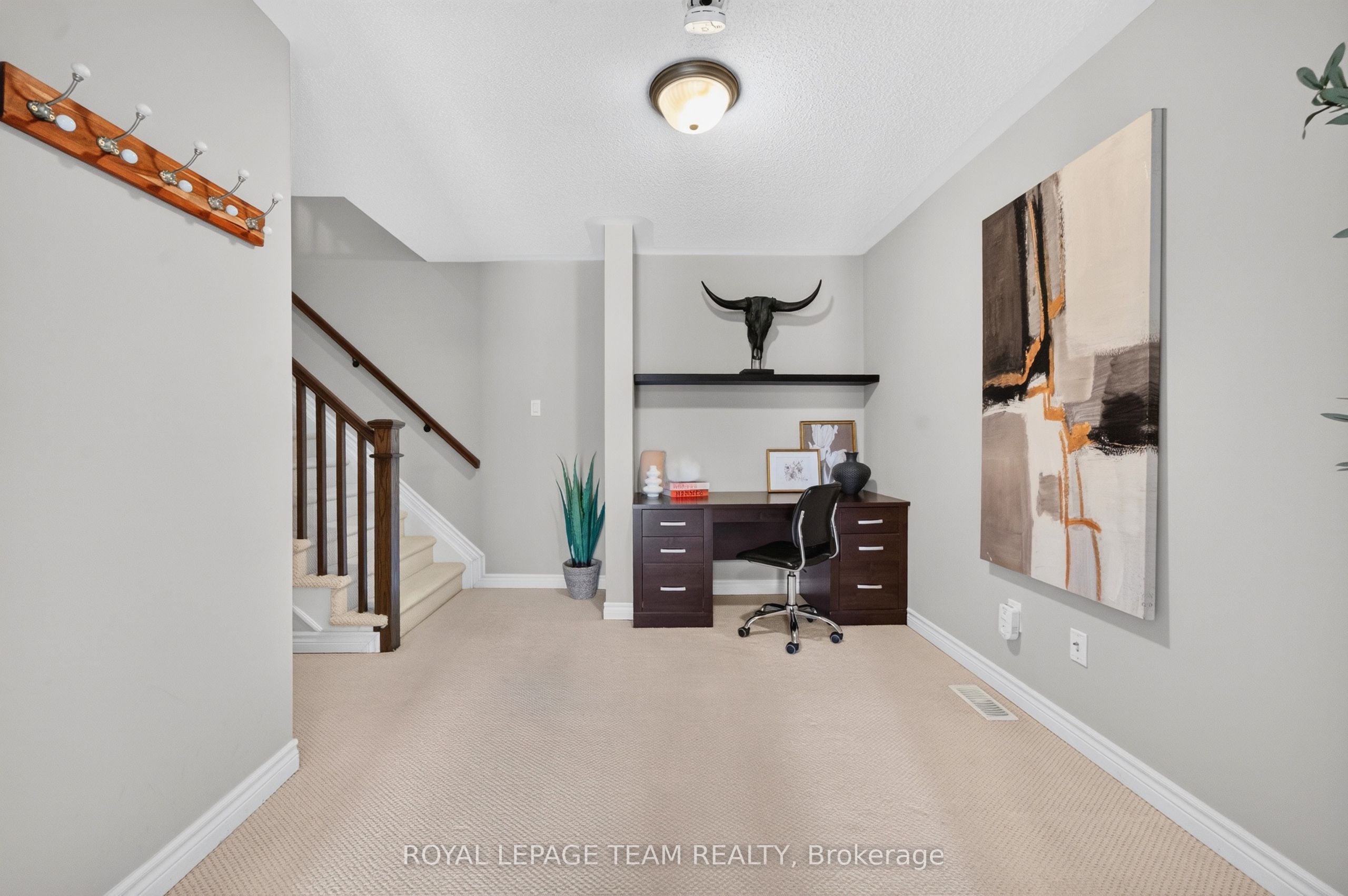246 Leather Leaf Terrace Property Photo 10