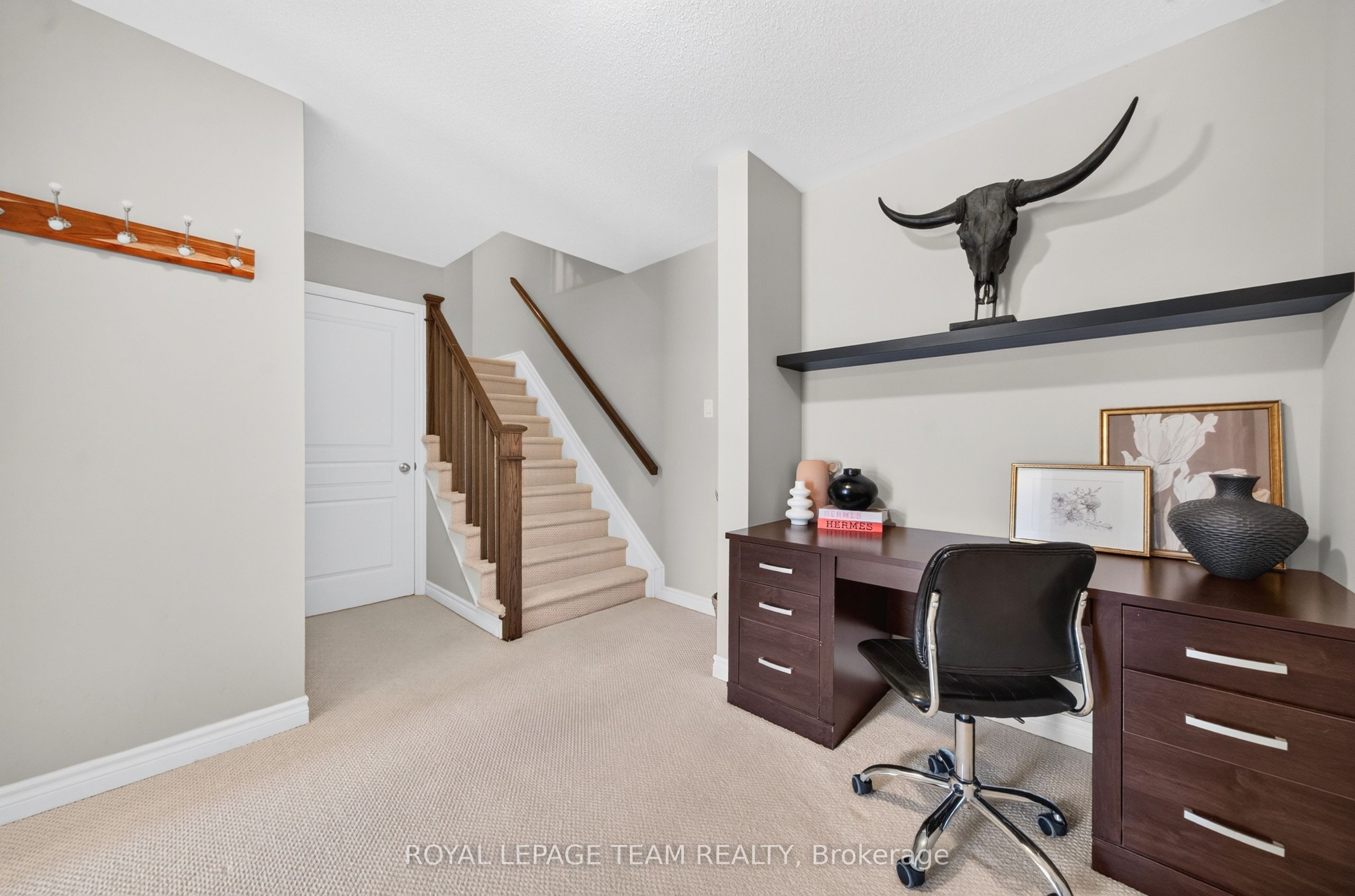 246 Leather Leaf Terrace Property Photo 11