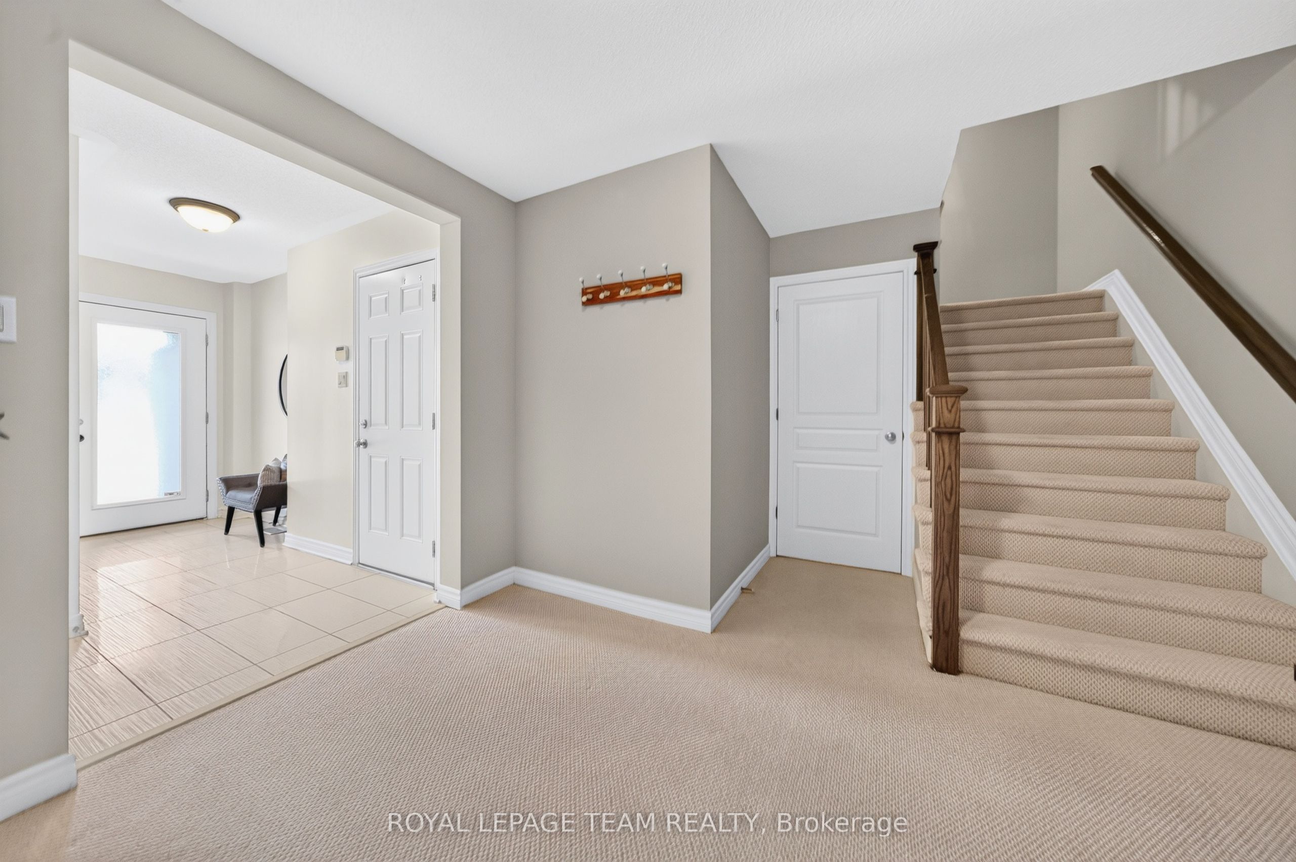 246 Leather Leaf Terrace Property Photo 12