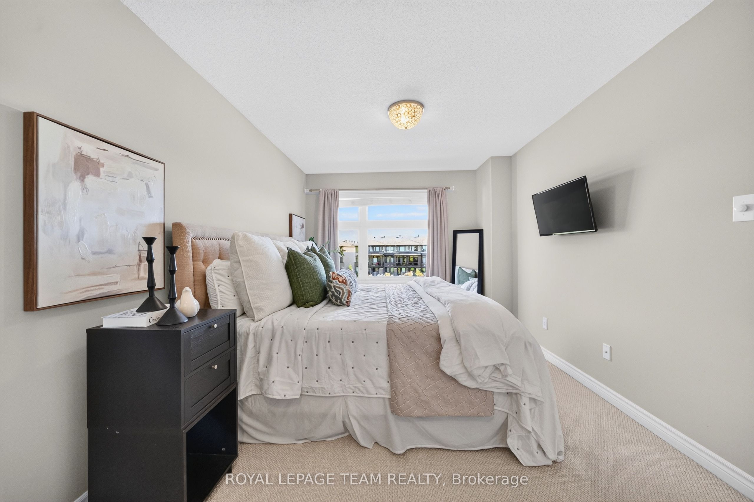 246 Leather Leaf Terrace Property Photo 34