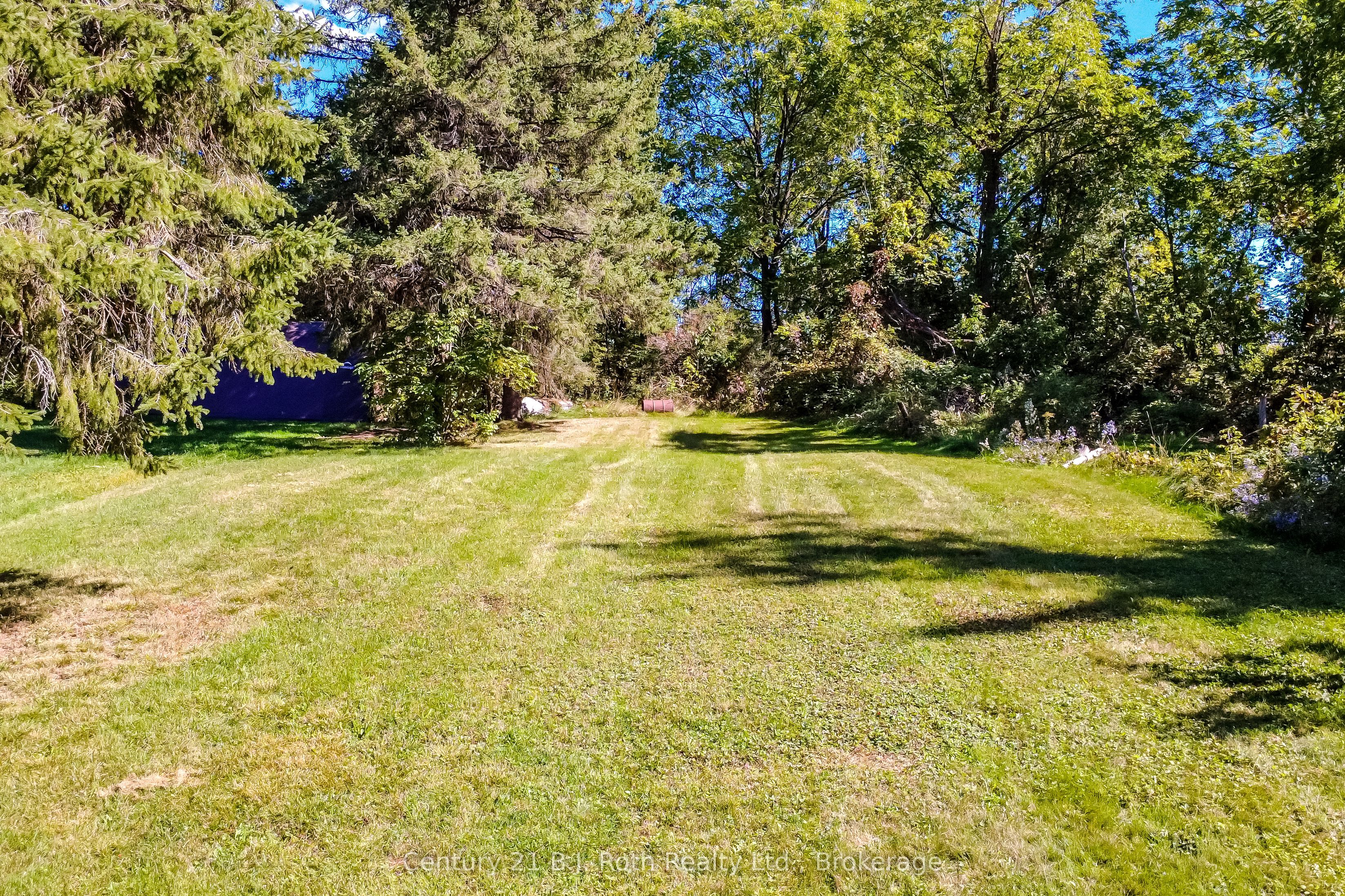 222 Lake Dalrymple Road Property Photo 10