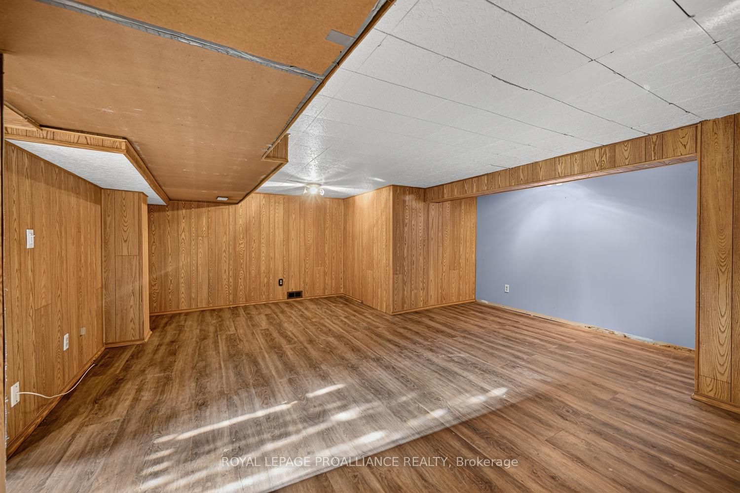 304 Oxford Avenue Property Photo 17