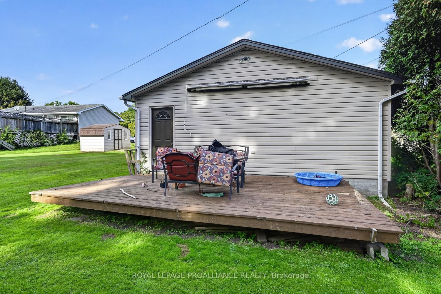 304 Oxford Avenue Property Photo 25