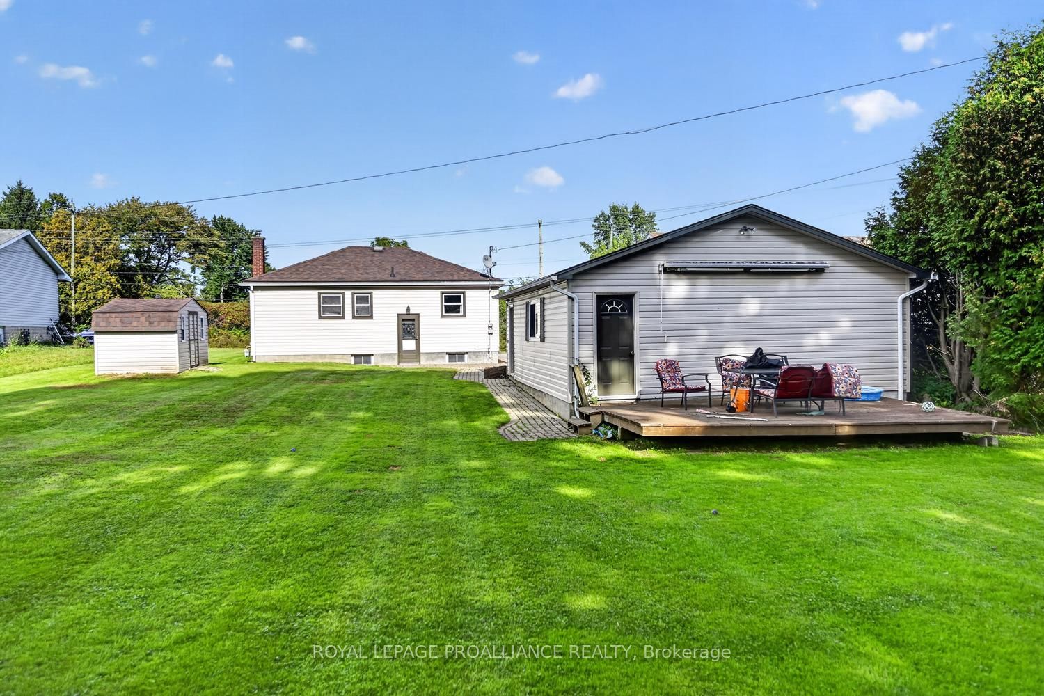 304 Oxford Avenue Property Photo 27
