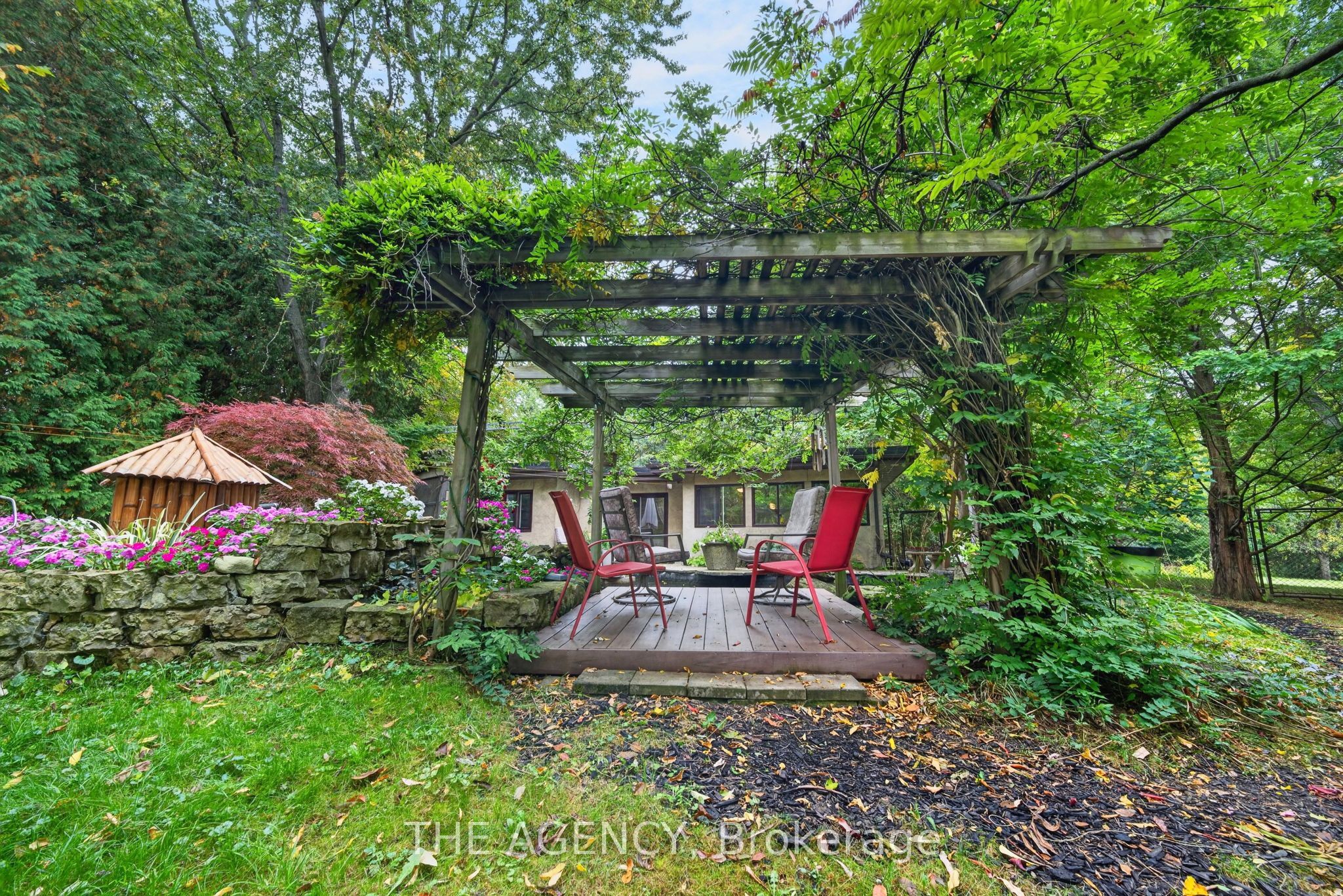 295 Brant Road Property Photo 23