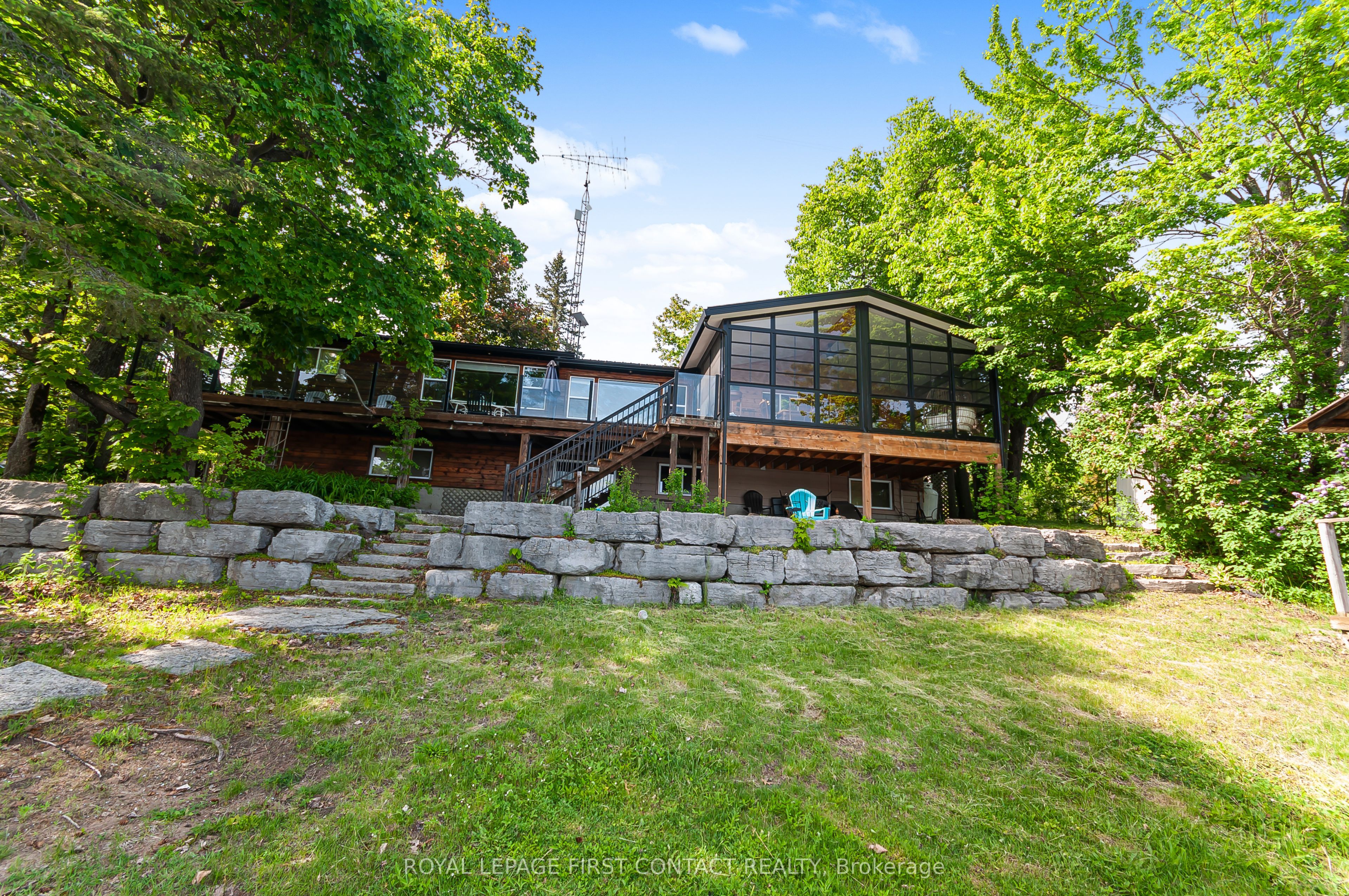 103 Peninsula Drive Property Photo 1