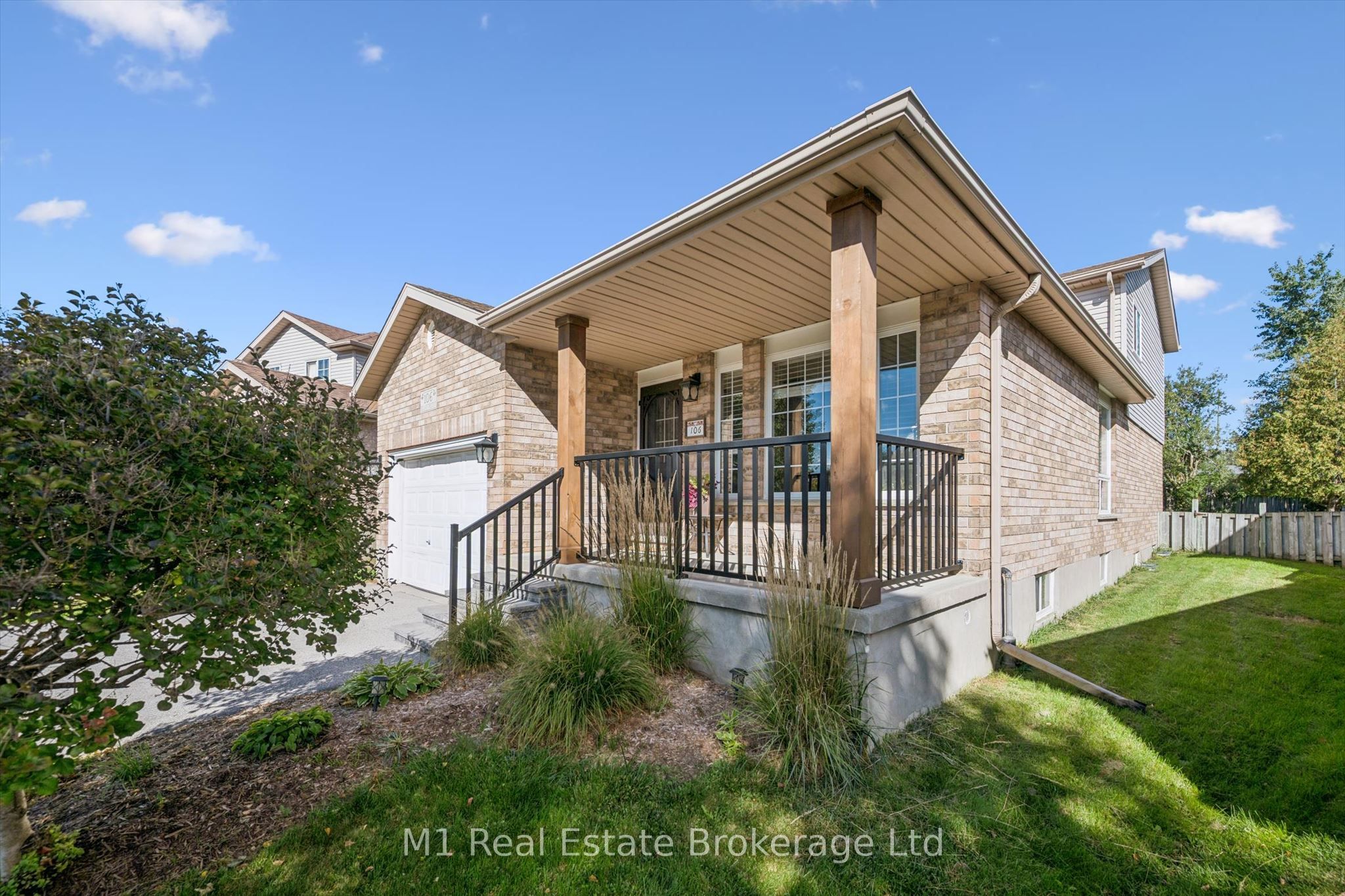 106 Bellamy Crescent Property Photo 2