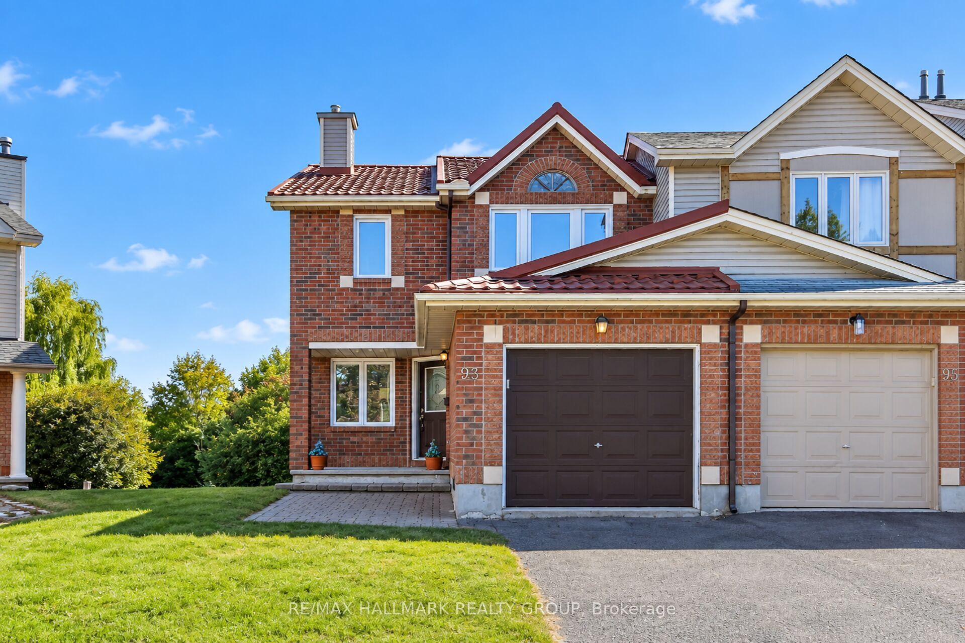93 Banchory Crescent Property Photo 1