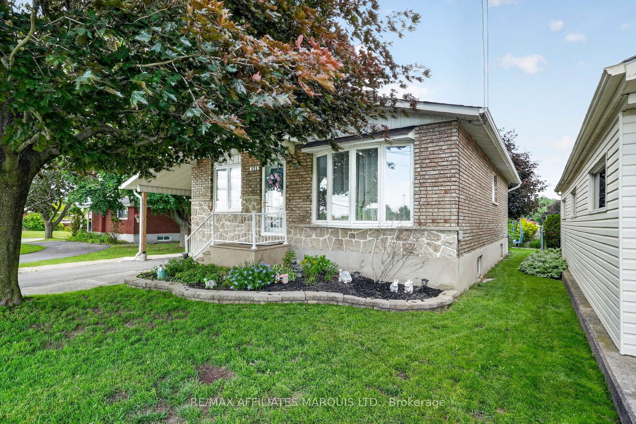 824 Alice Street Property Photo 4