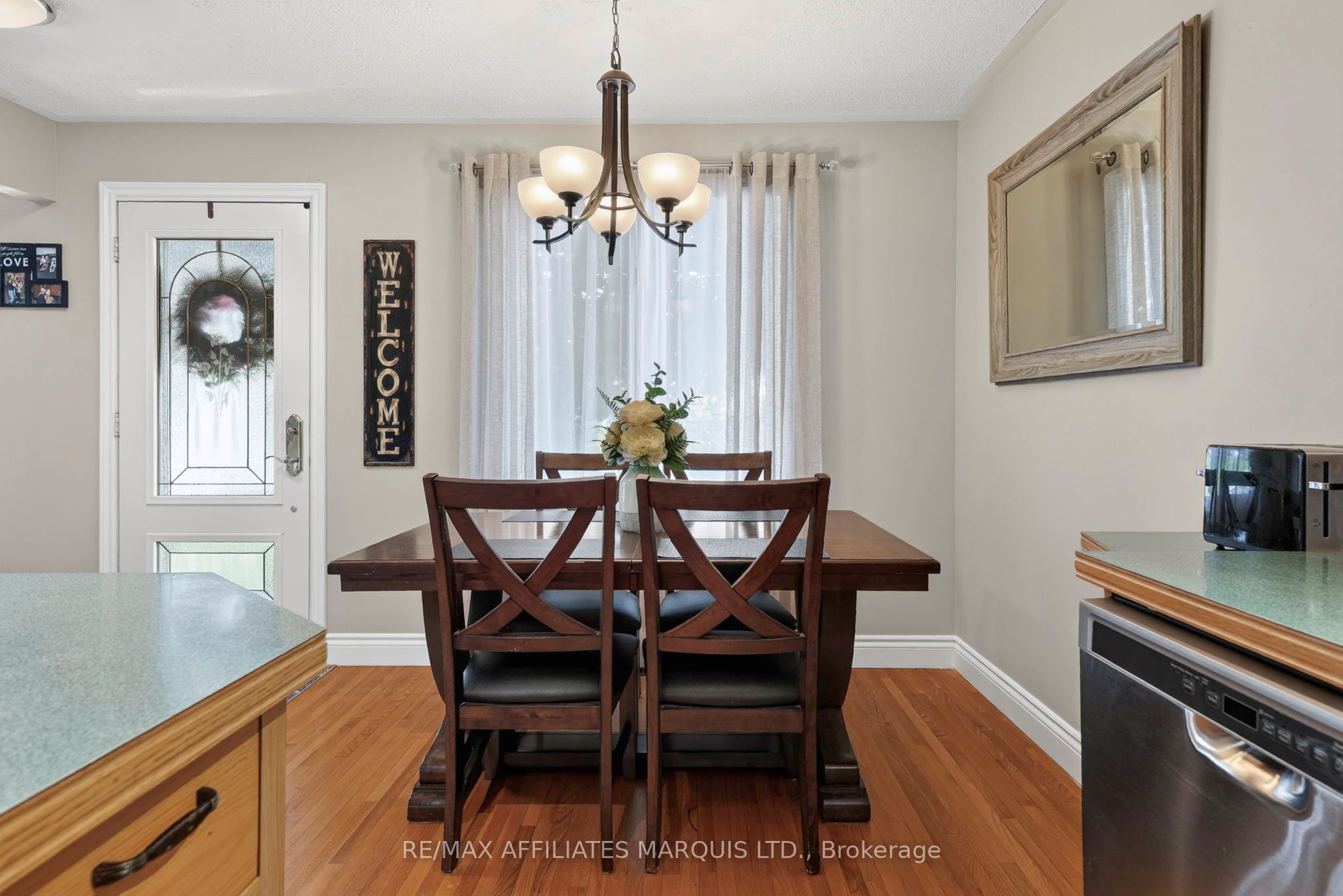 824 Alice Street Property Photo 10