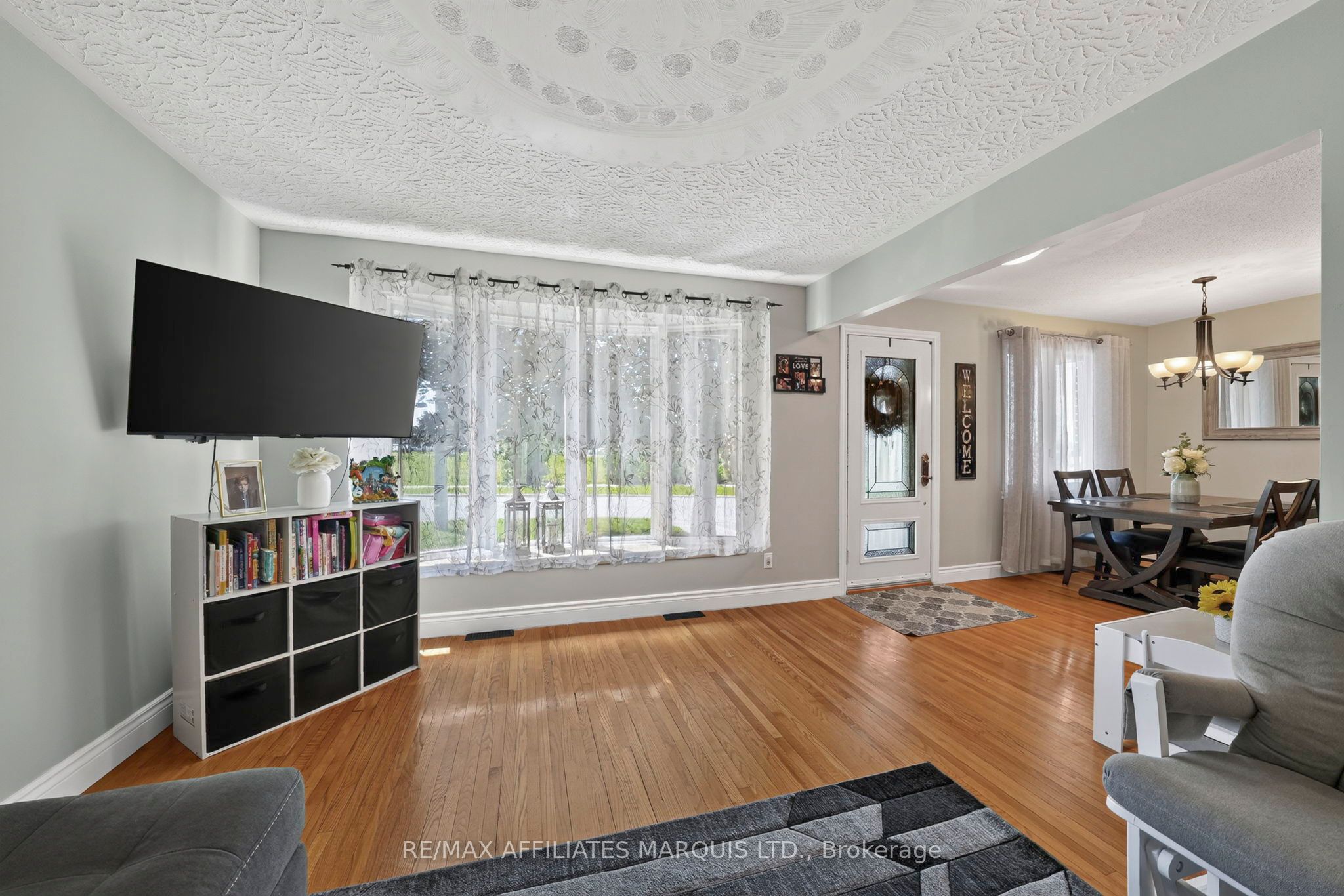 824 Alice Street Property Photo 11