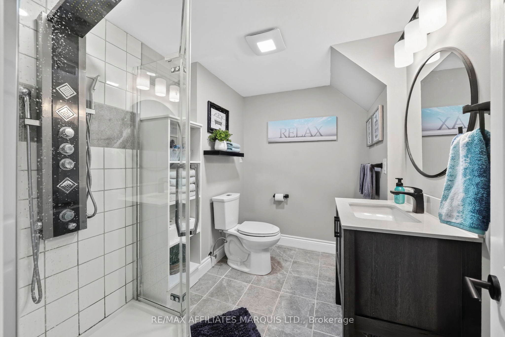 824 Alice Street Property Photo 32