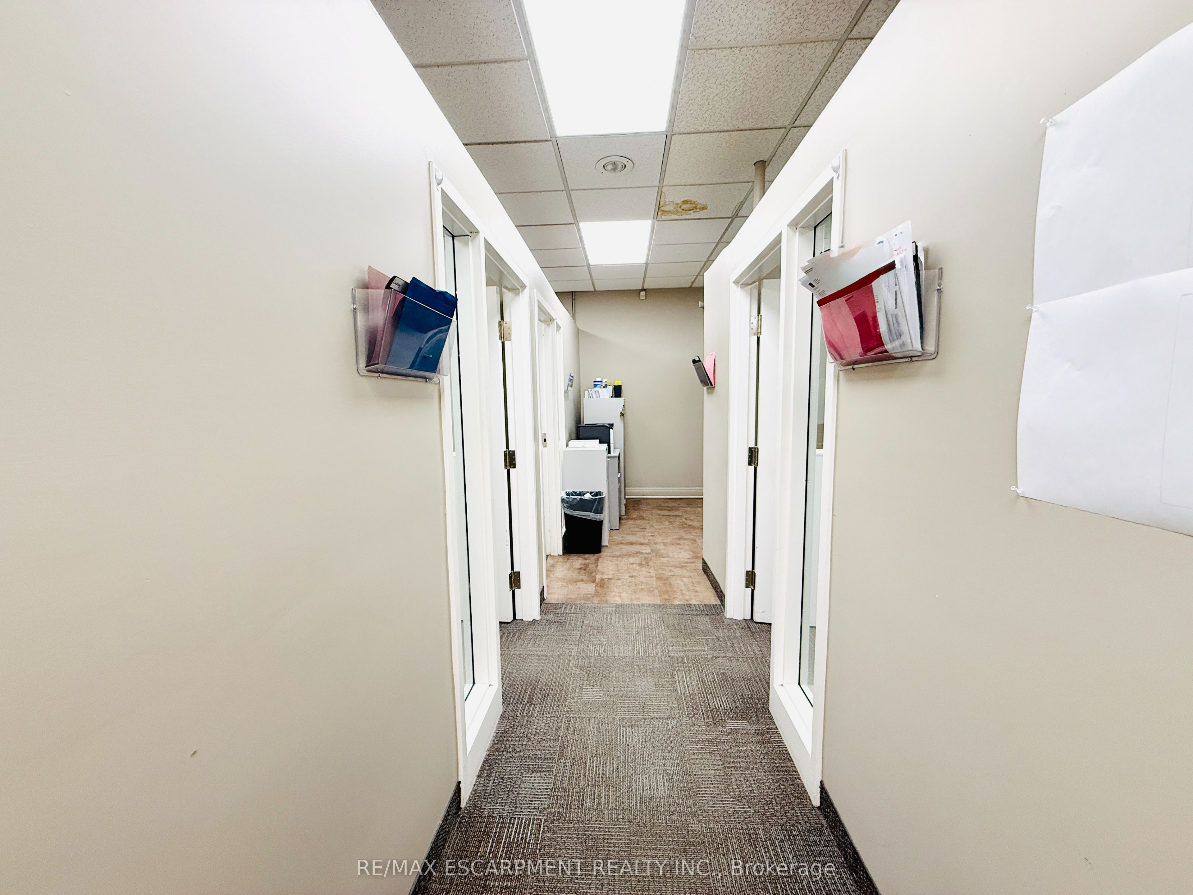 281 Queenston Road Property Photo 5
