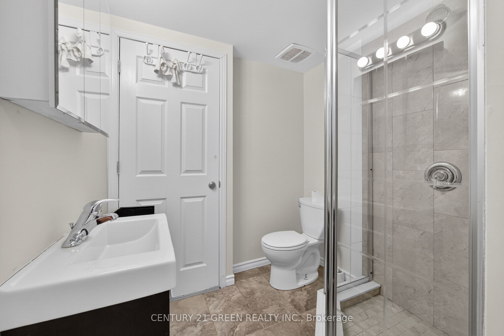 18 Palacebeach Trail Property Photo 36
