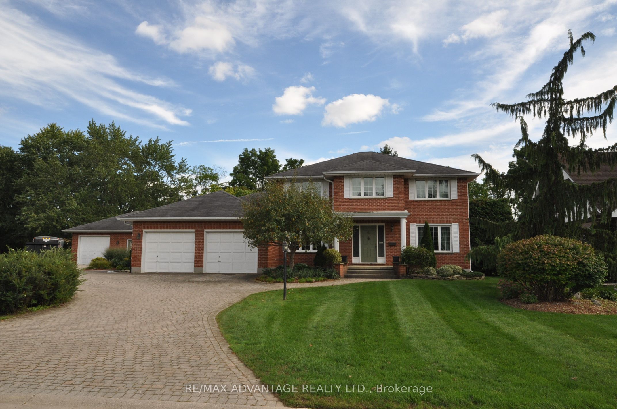 4 Croydon Drive Property Photo 3