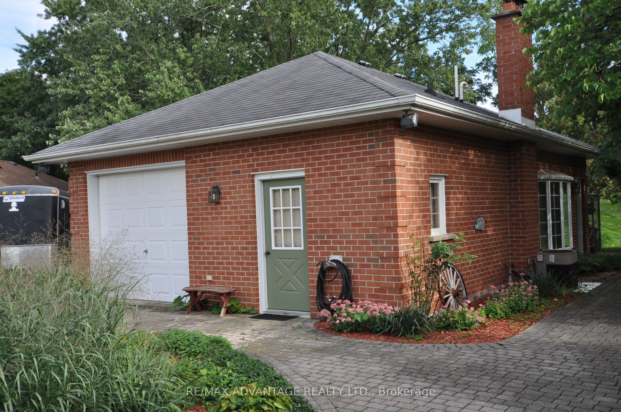 4 Croydon Drive Property Photo 17