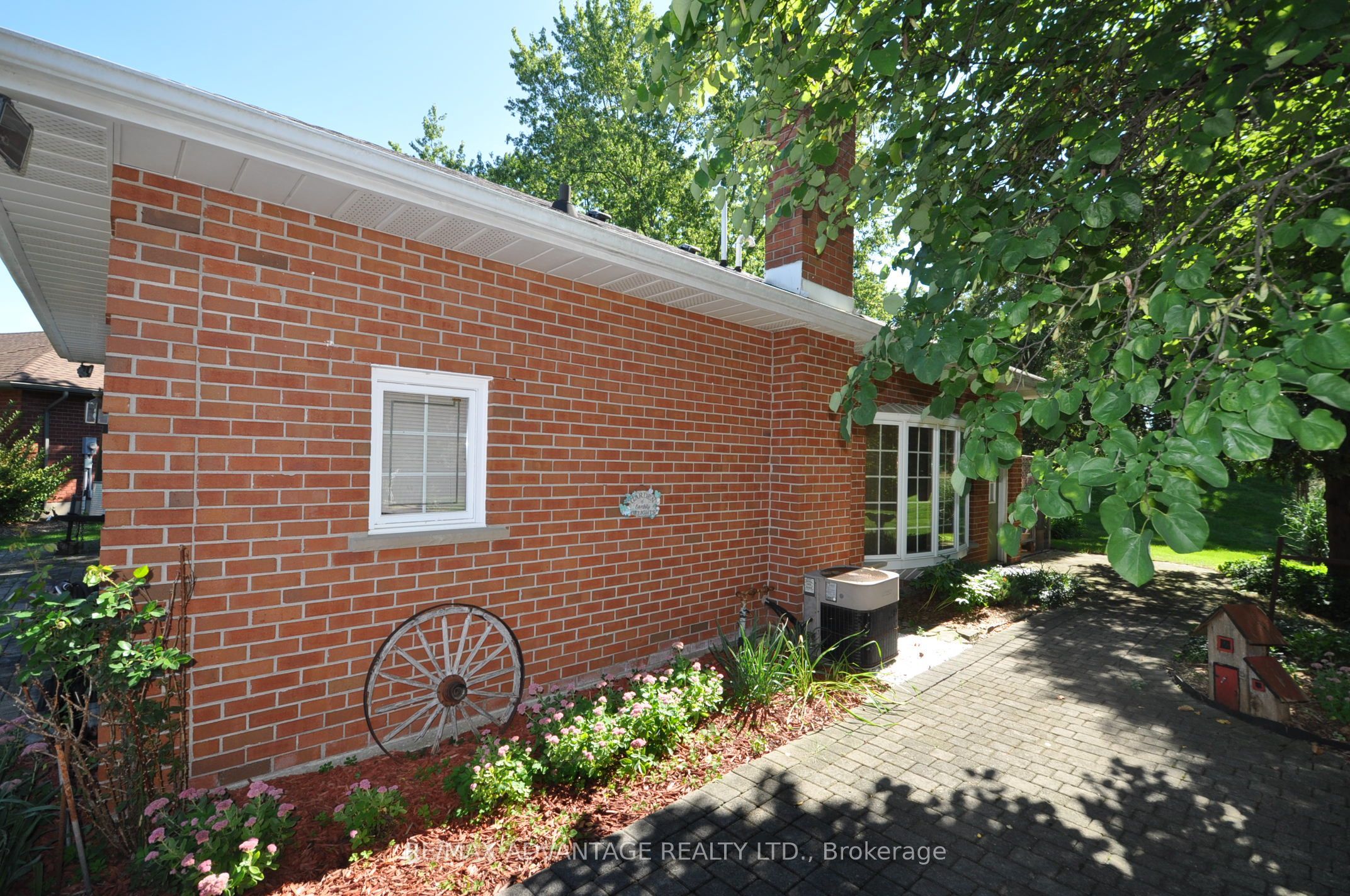 4 Croydon Drive Property Photo 19