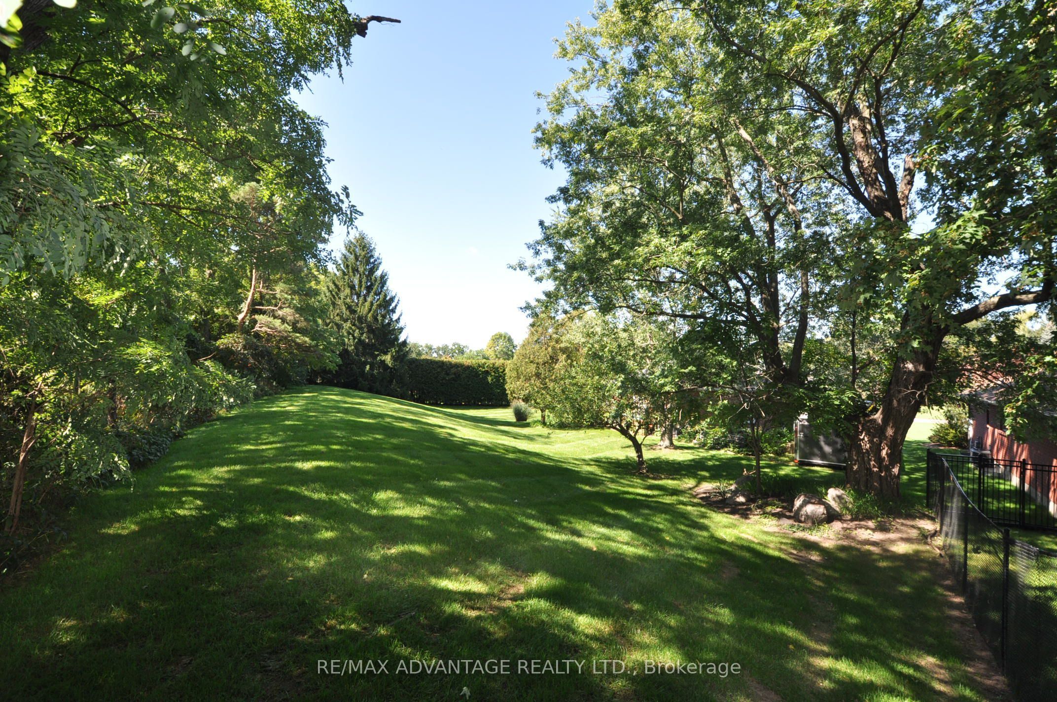 4 Croydon Drive Property Photo 25