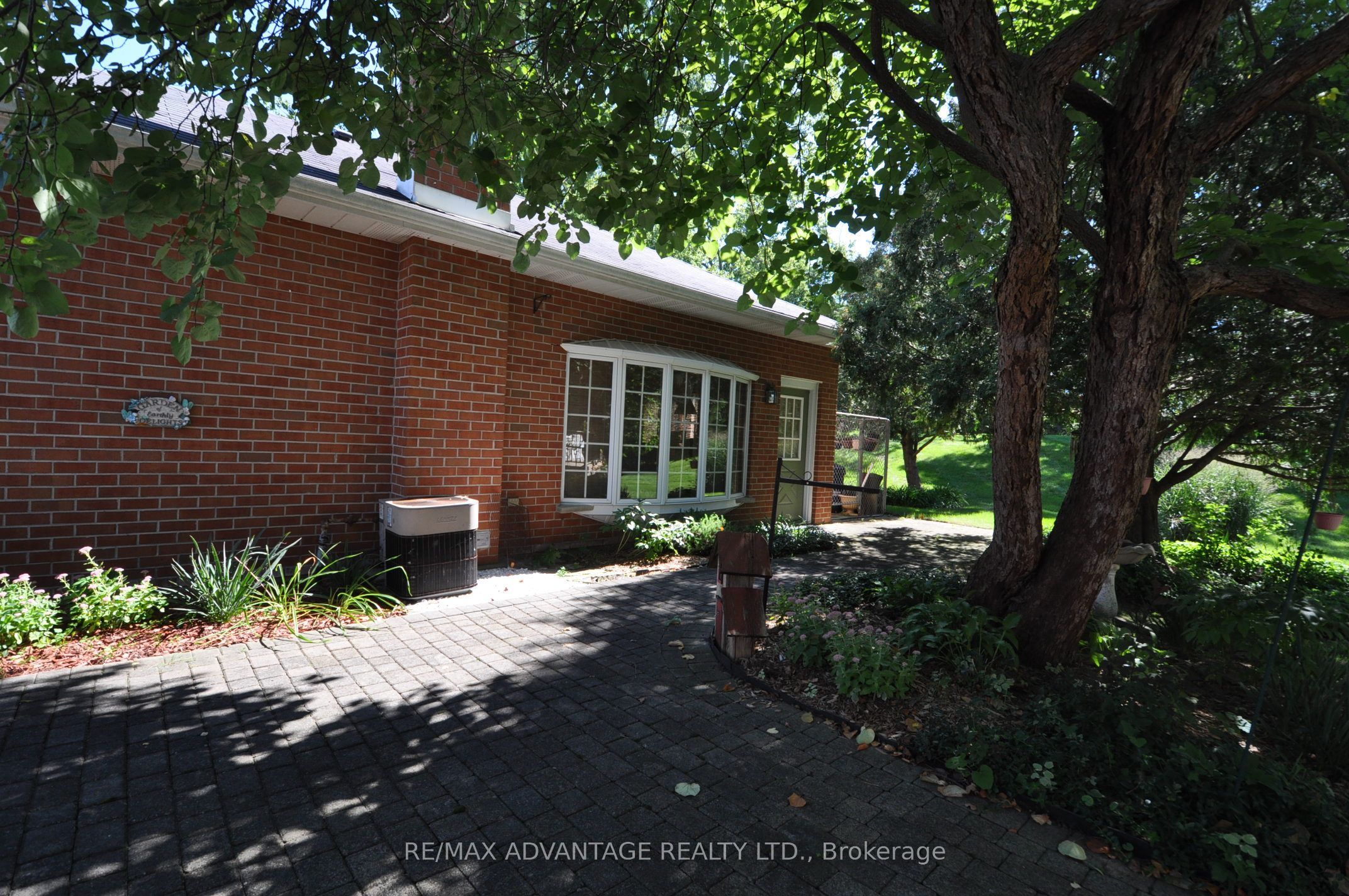 4 Croydon Drive Property Photo 30