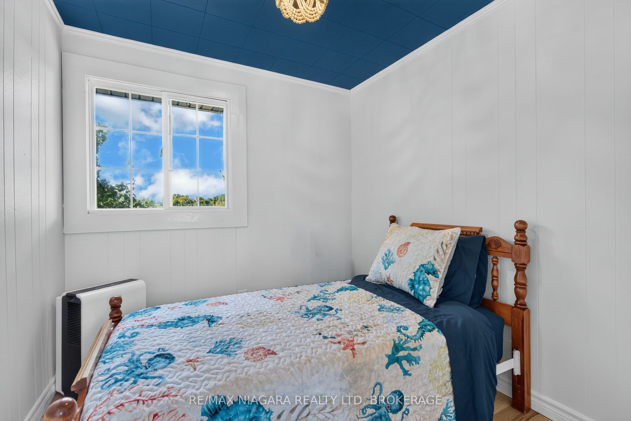 11046 Lakeshore Road 47 Property Photo 7