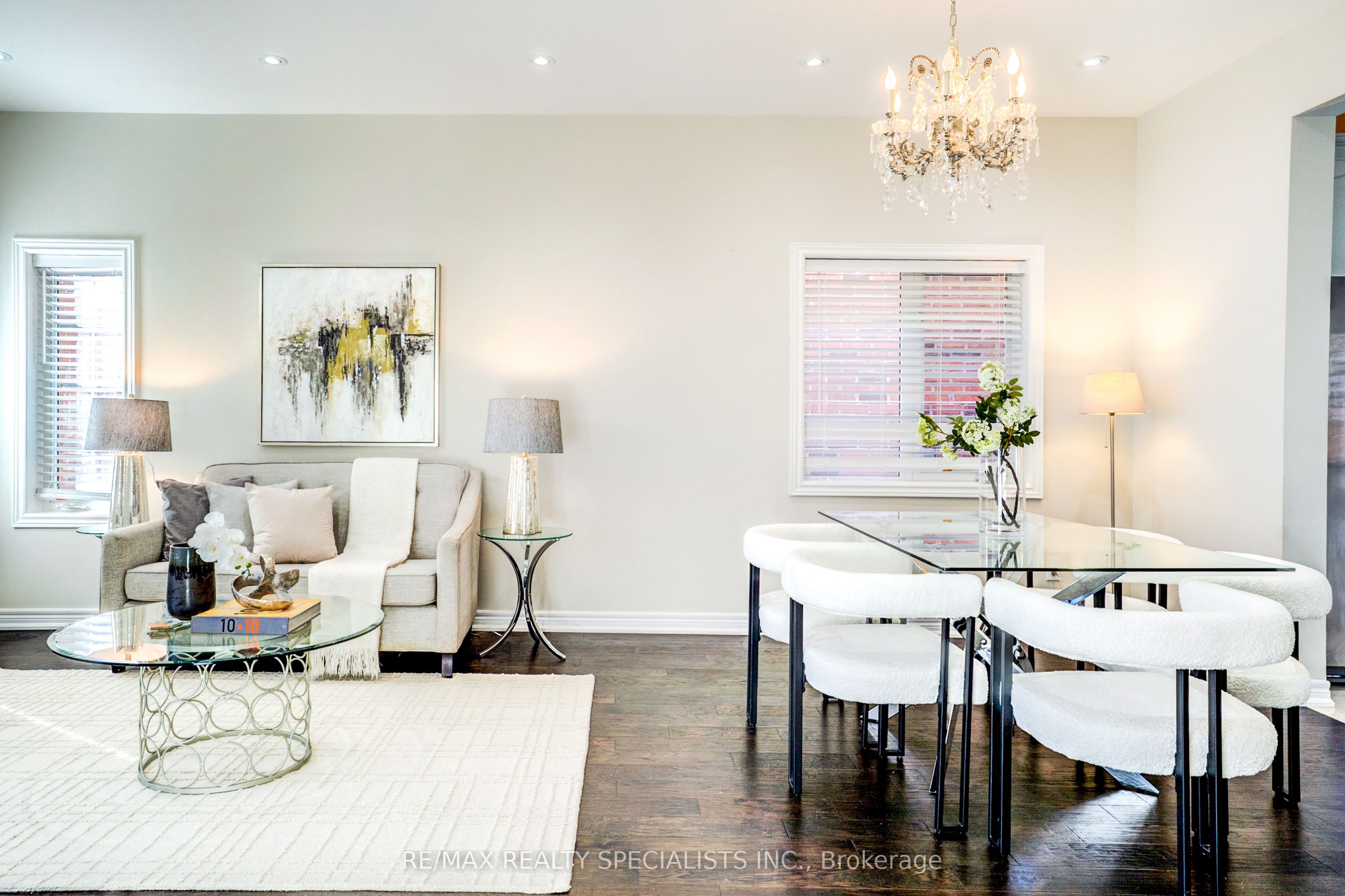 7 Kingspoint Circle Property Photo 16