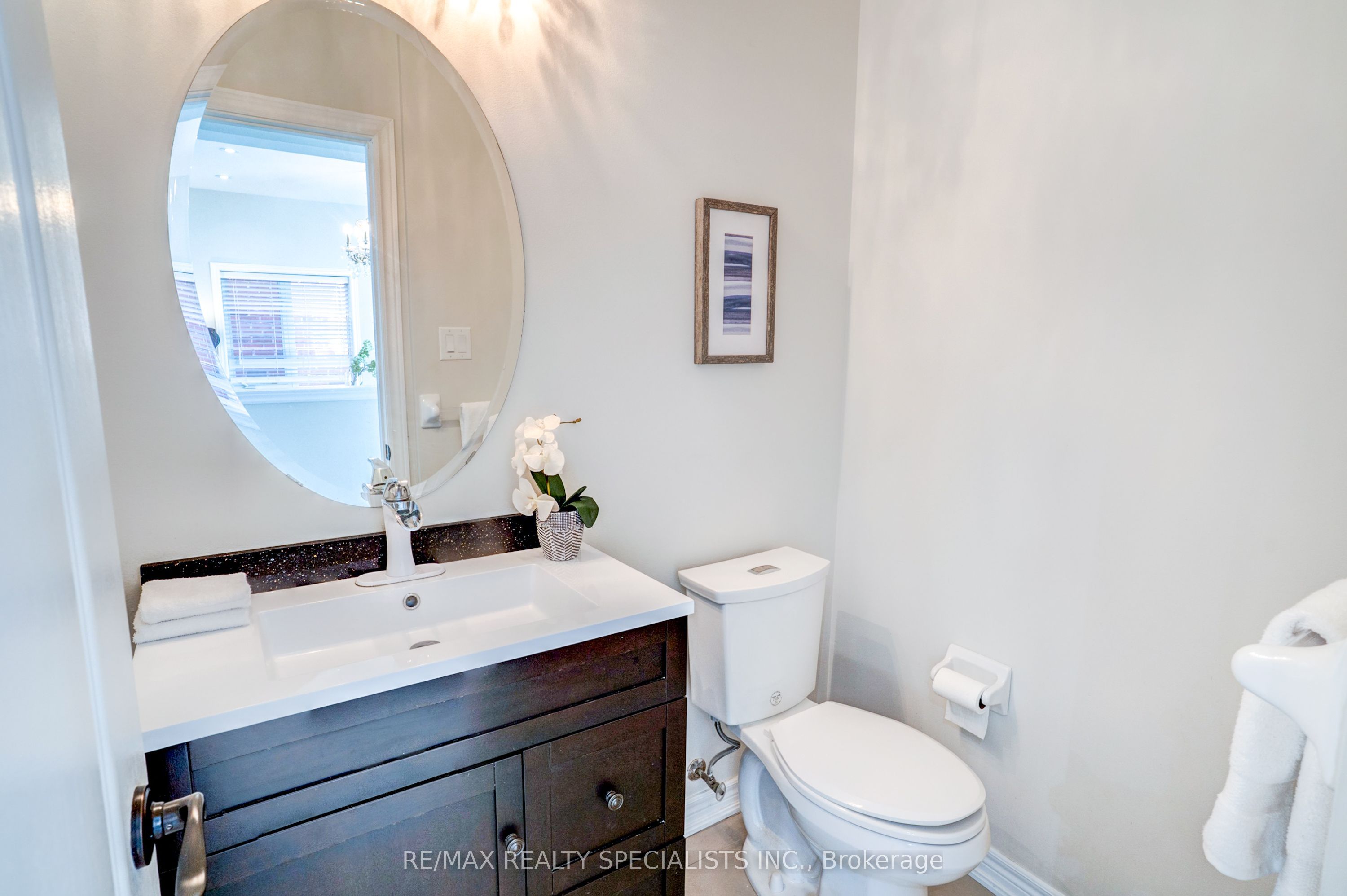 7 Kingspoint Circle Property Photo 19
