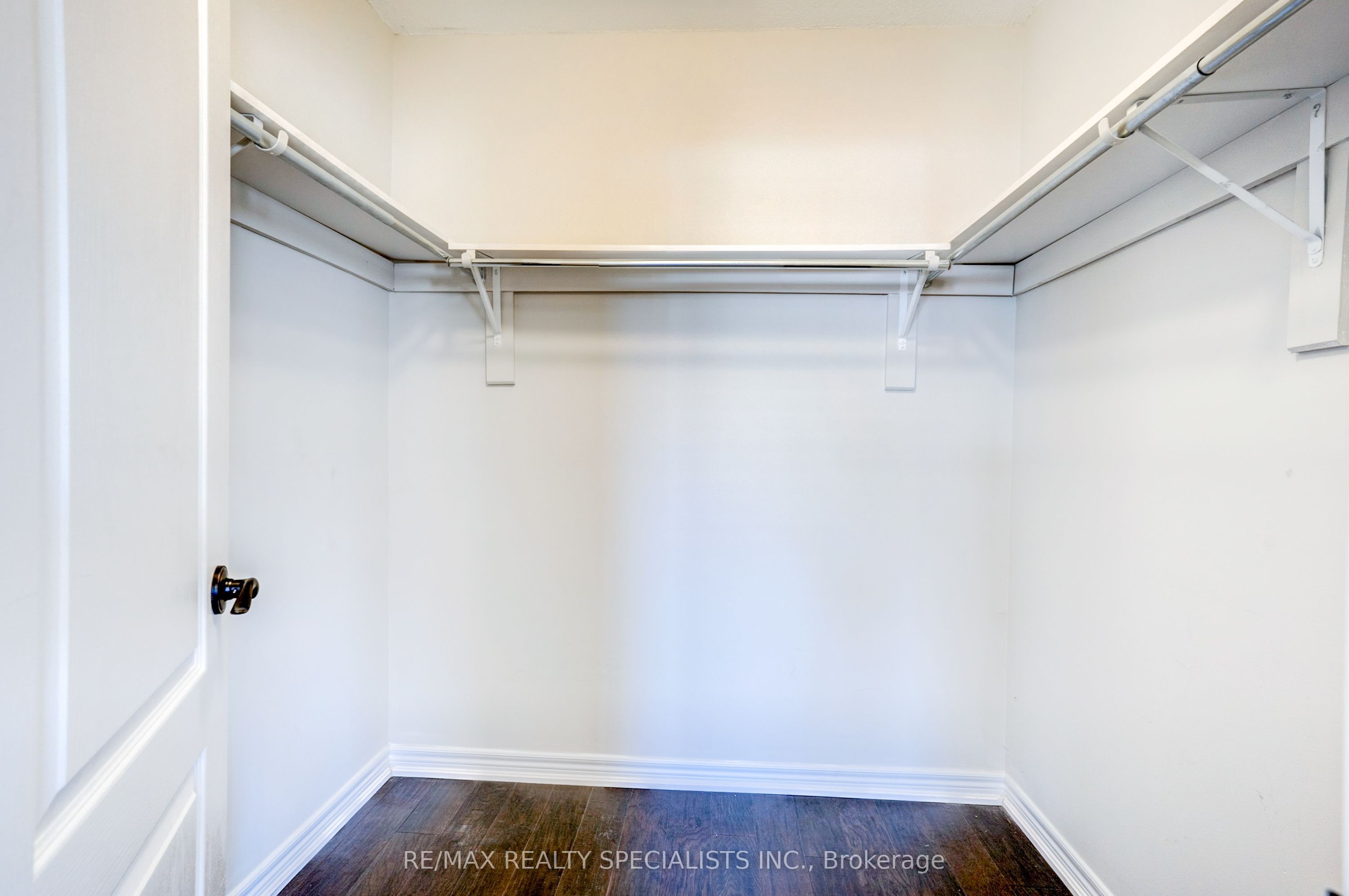 7 Kingspoint Circle Property Photo 25