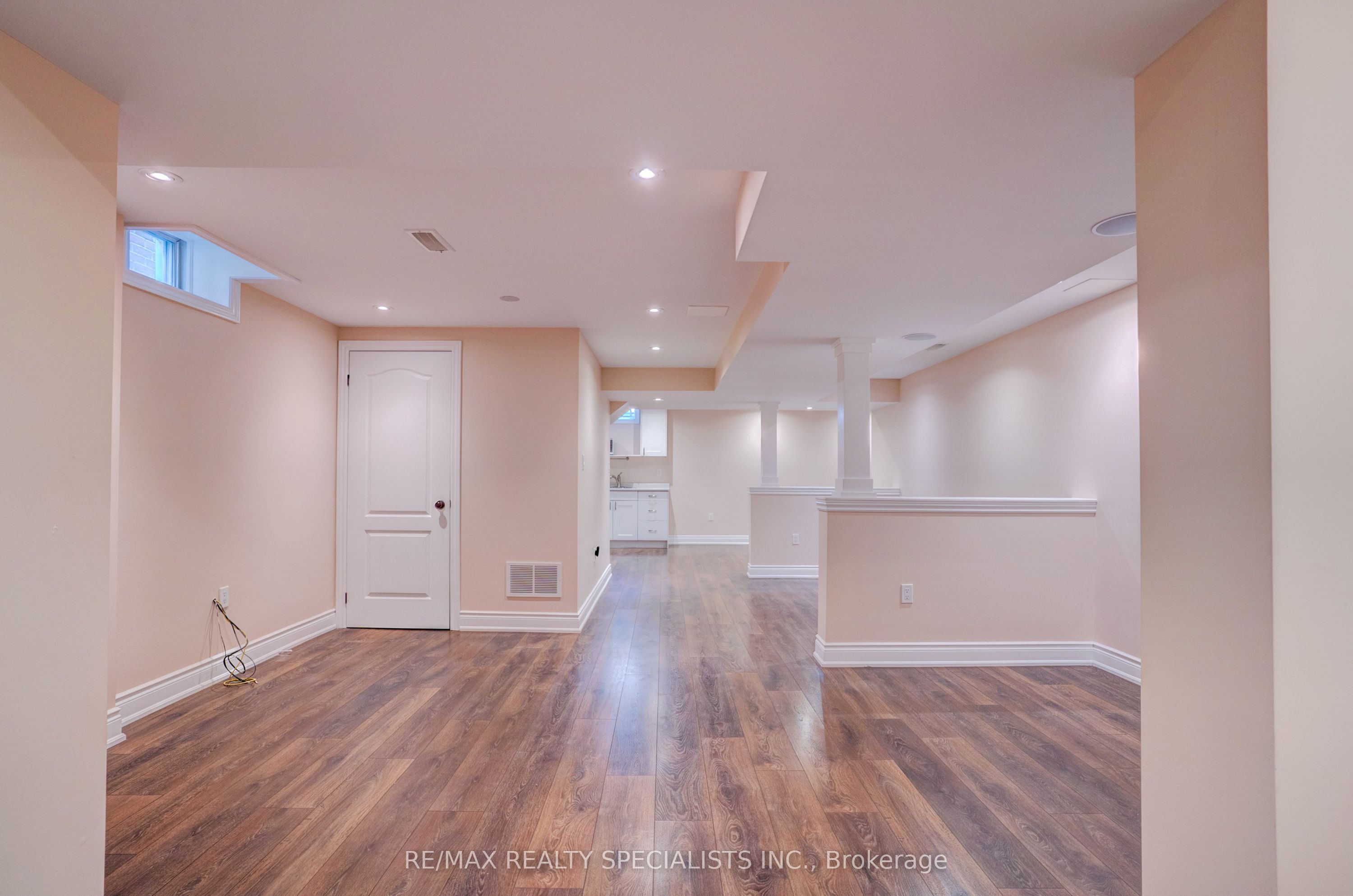 7 Kingspoint Circle Property Photo 33